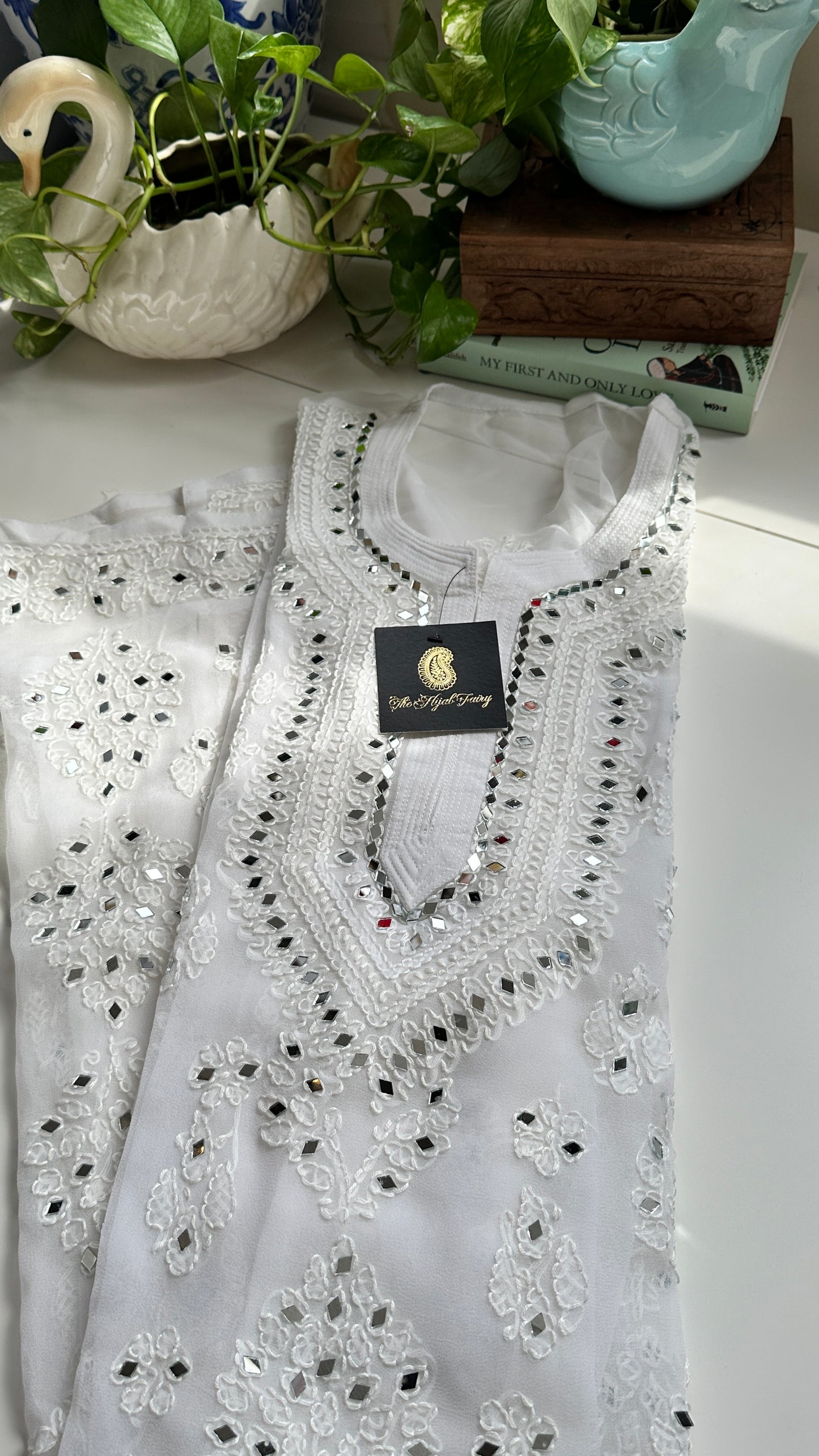 White - Georgette Mirror Kurta