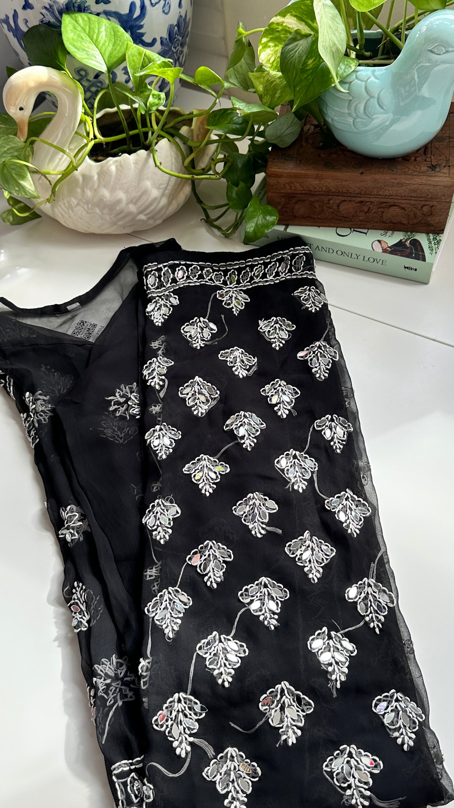 Black - Georgette Mirror Kurta