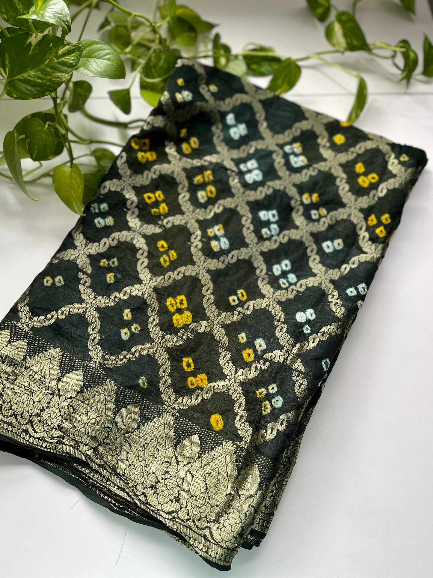 Gaji Silk Gharchola Dupatta GREEN