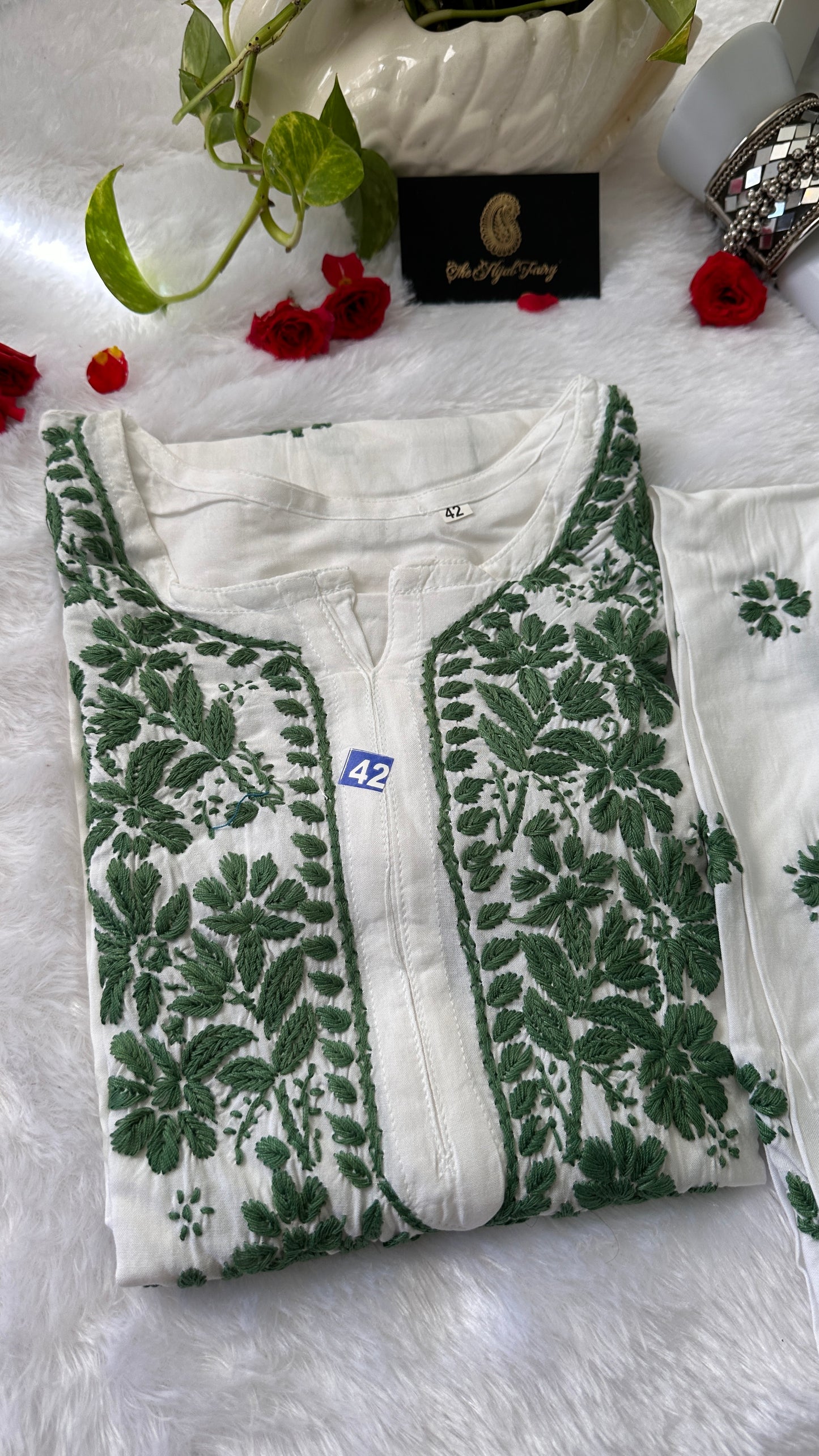 Dark Green Chikankari Modal 2-Piece Set – The Hijab Fairy (2 of 7)