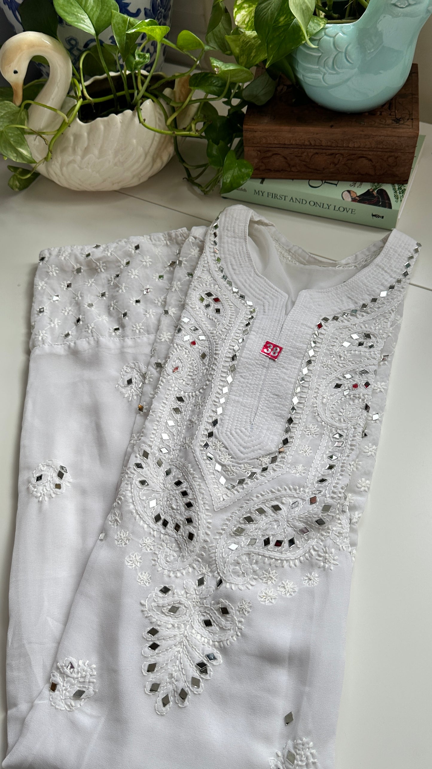 White - Georgette Mirror Kurta