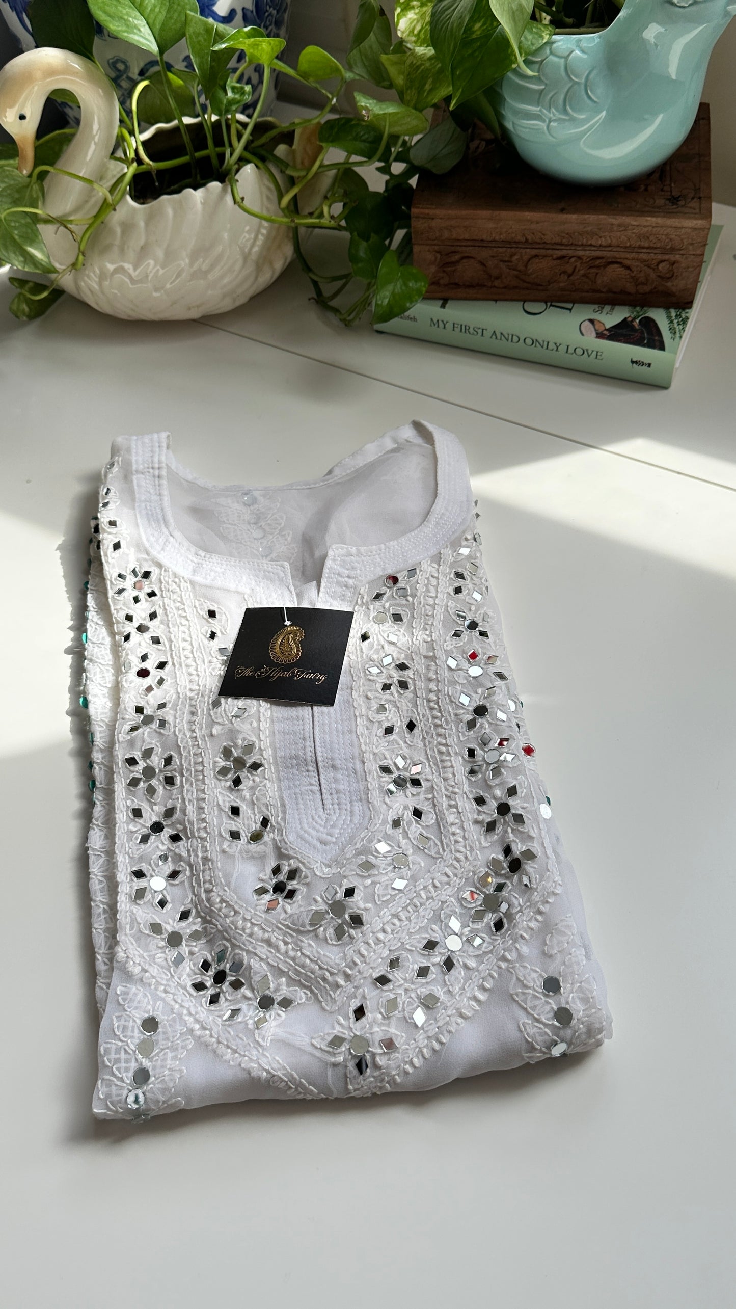 White - Georgette Mirror Kurta