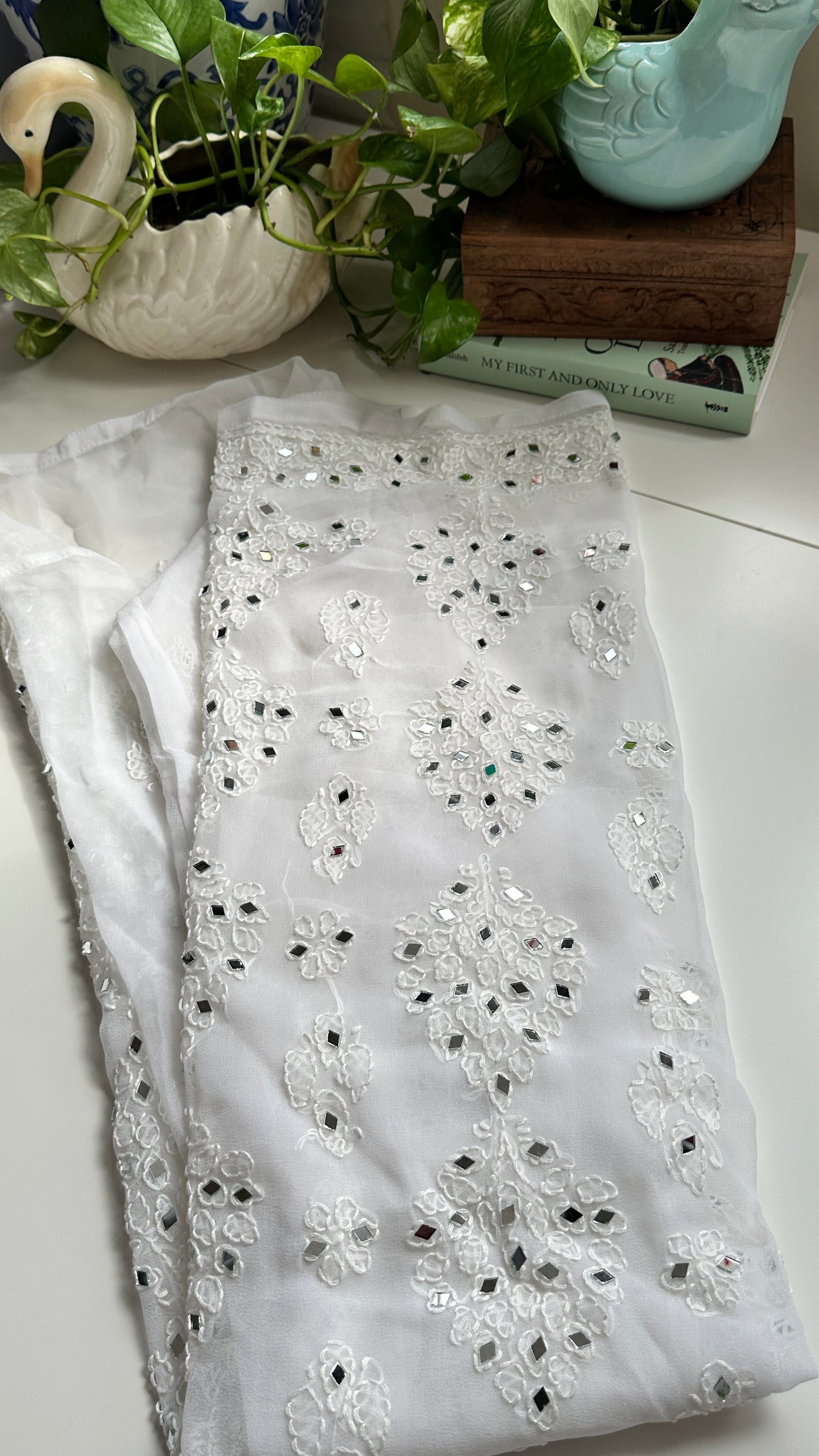 White - Georgette Mirror Kurta