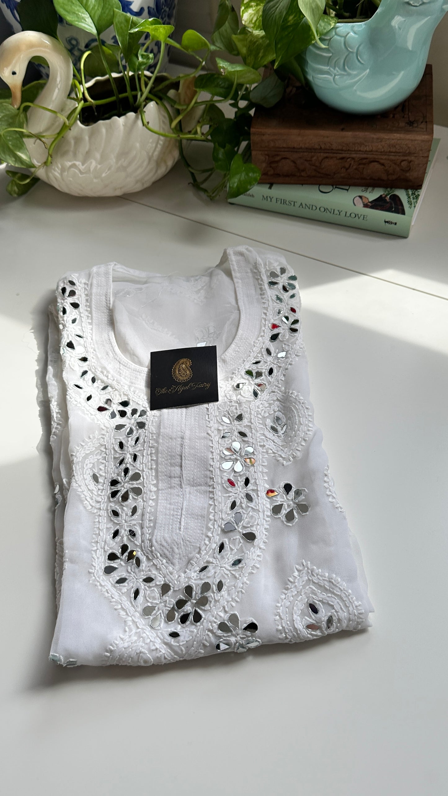 White - Georgette Mirror Kurta