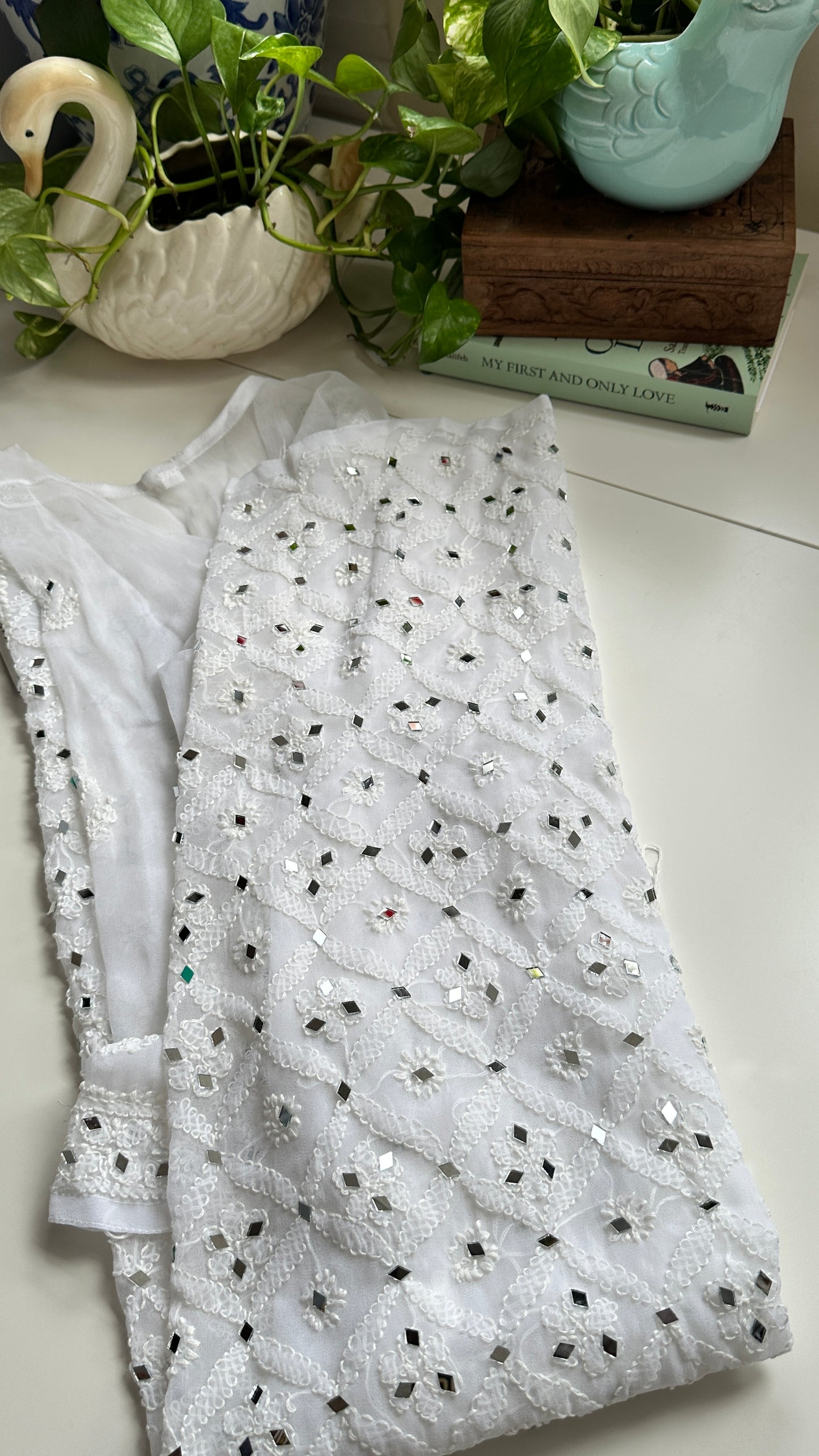White - Georgette Mirror Kurta