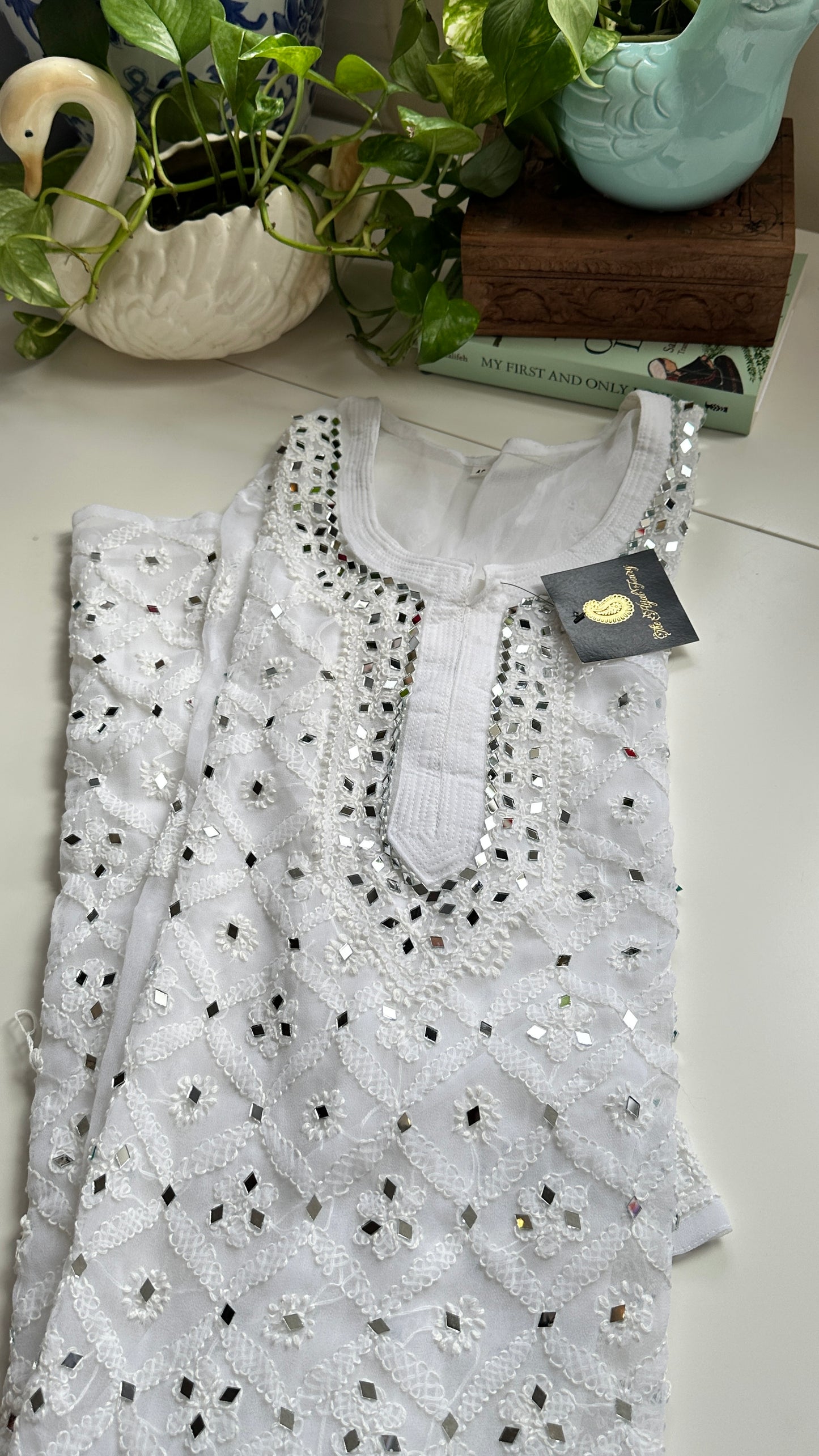 White - Georgette Mirror Kurta
