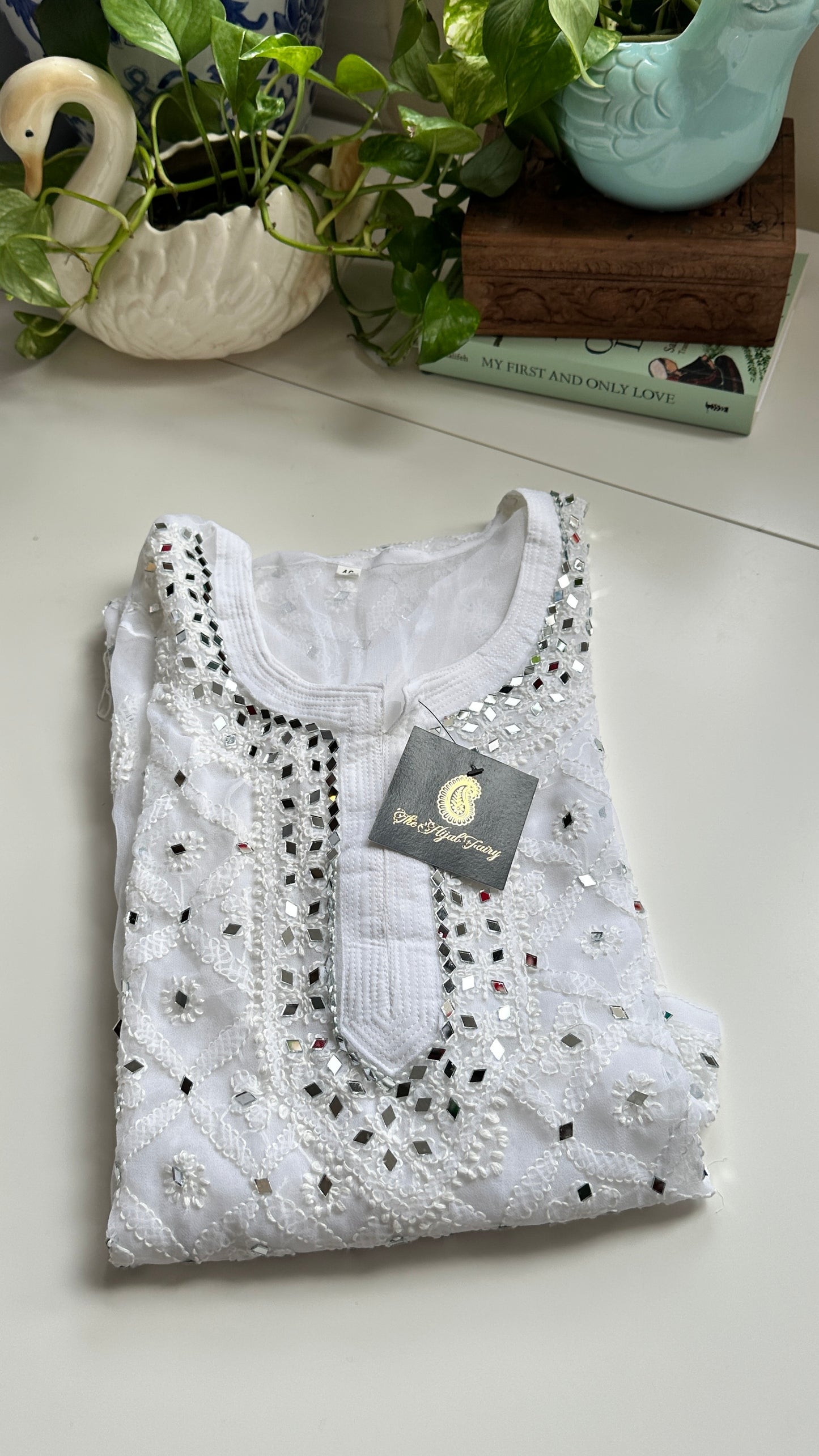 White - Georgette Mirror Kurta