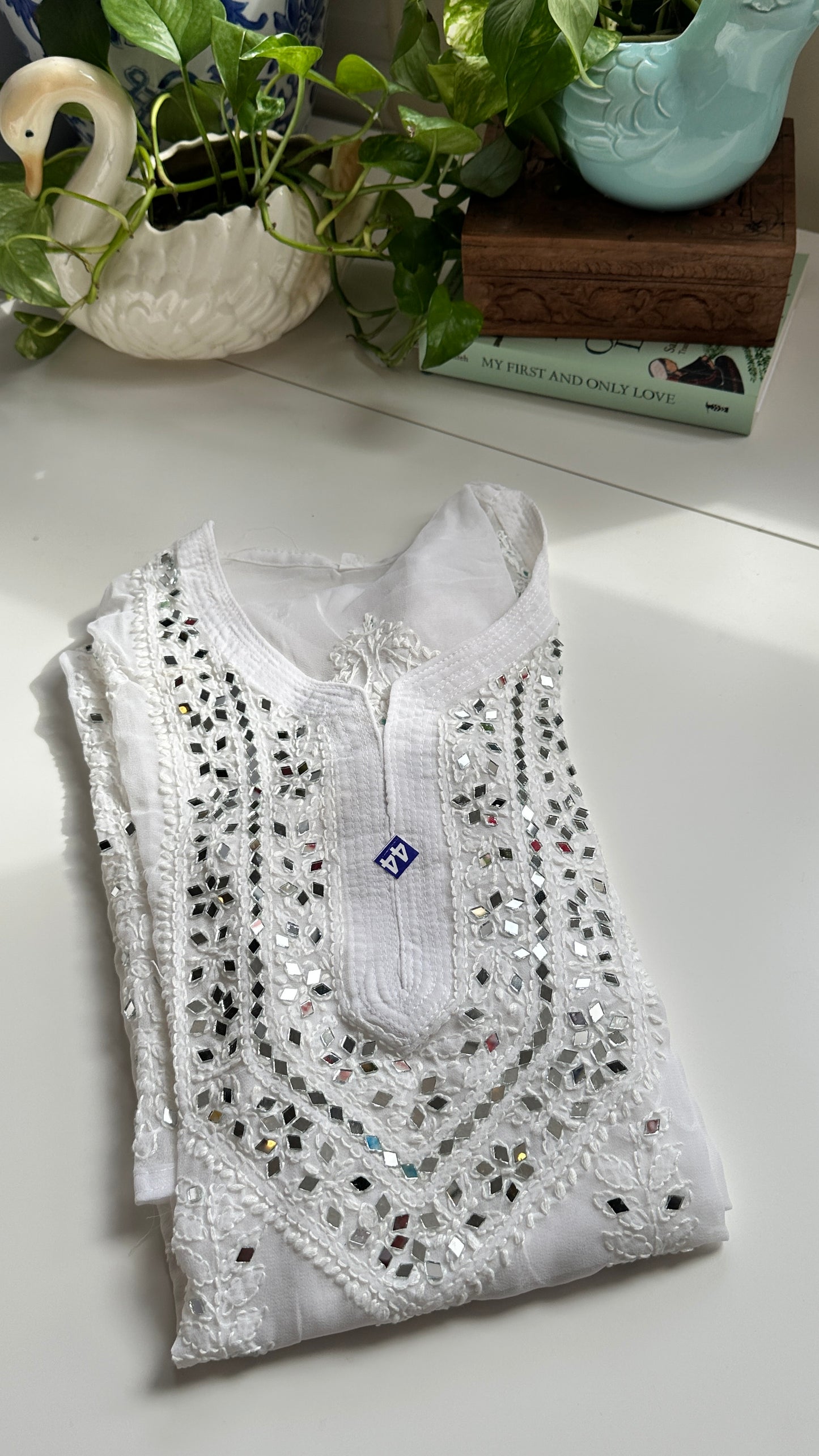 White - Georgette Mirror Kurta