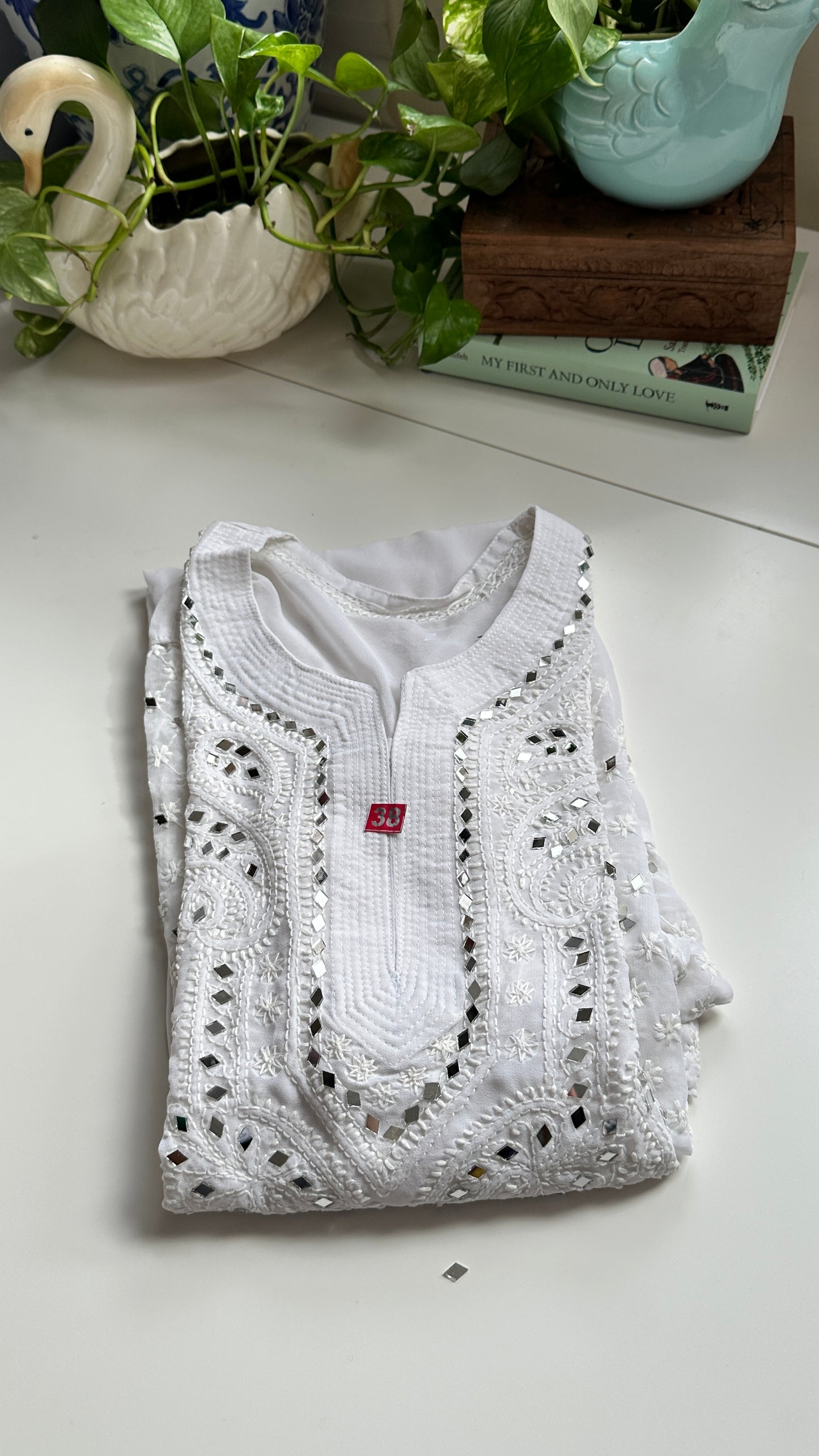 White - Georgette Mirror Kurta