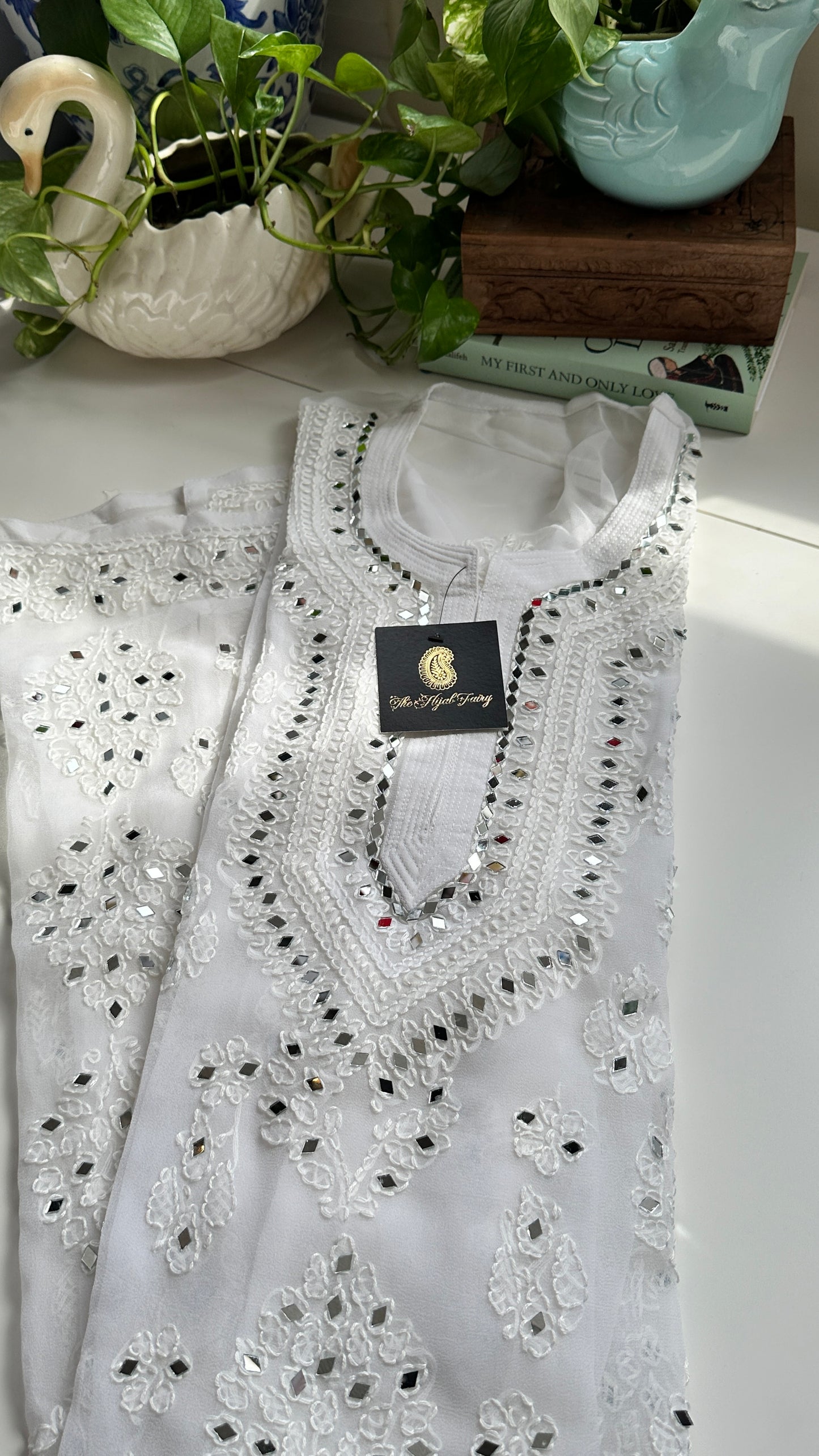 White - Georgette Mirror Kurta