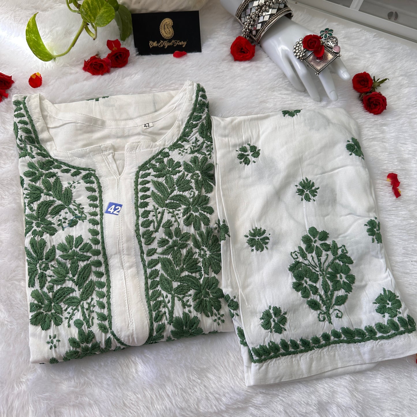 Dark Green Chikankari Modal 2-Piece Set – The Hijab Fairy (6 of 7)