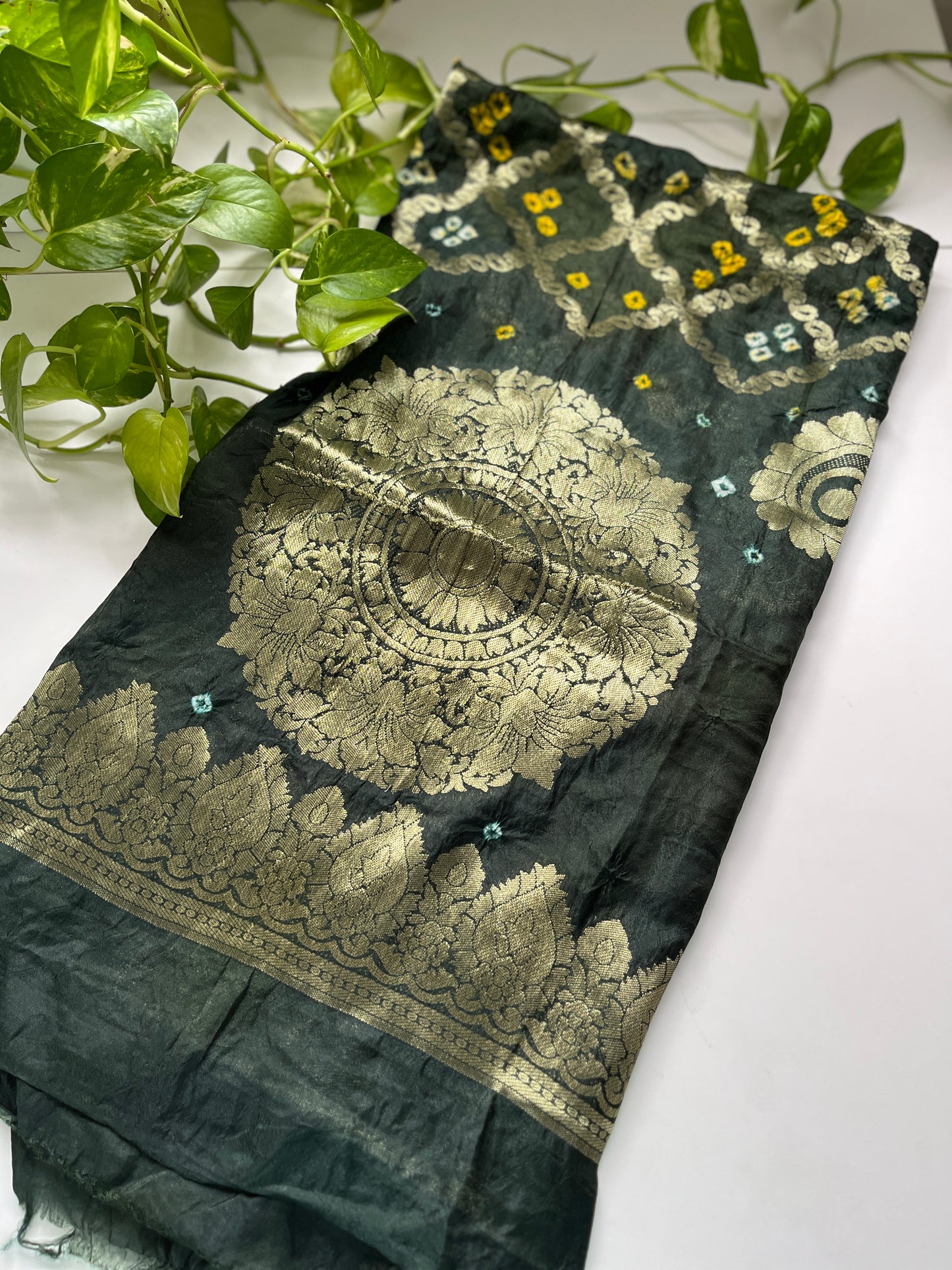 Gaji Silk Gharchola Dupatta GREEN