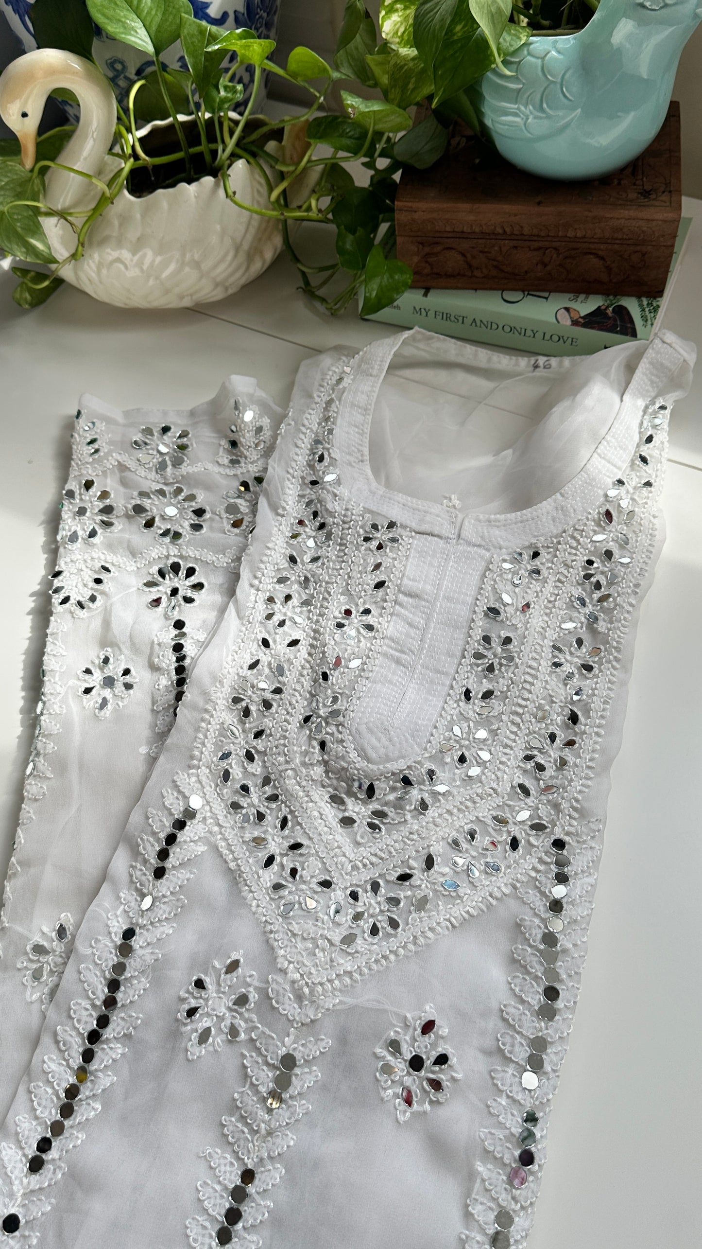 White - Georgette Mirror Kurta