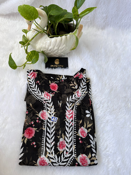 Black - Malmal short top (design A)