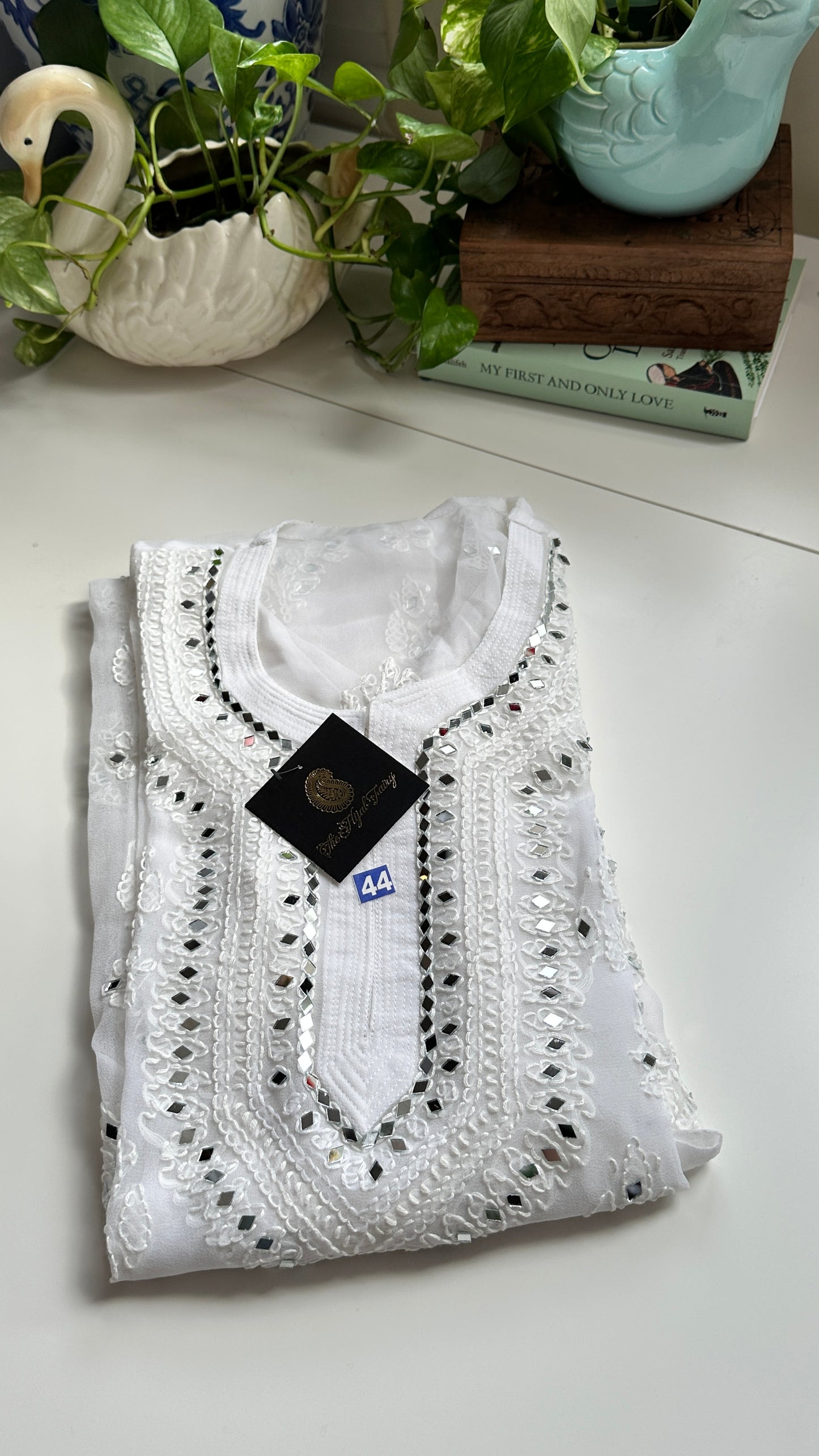White - Georgette Mirror Kurta