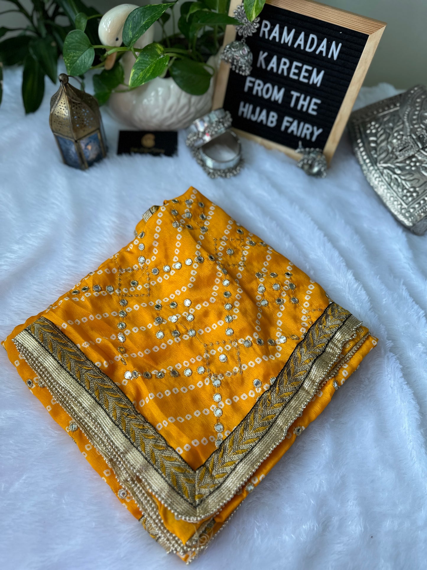 Bandhani Abhla Dupatta