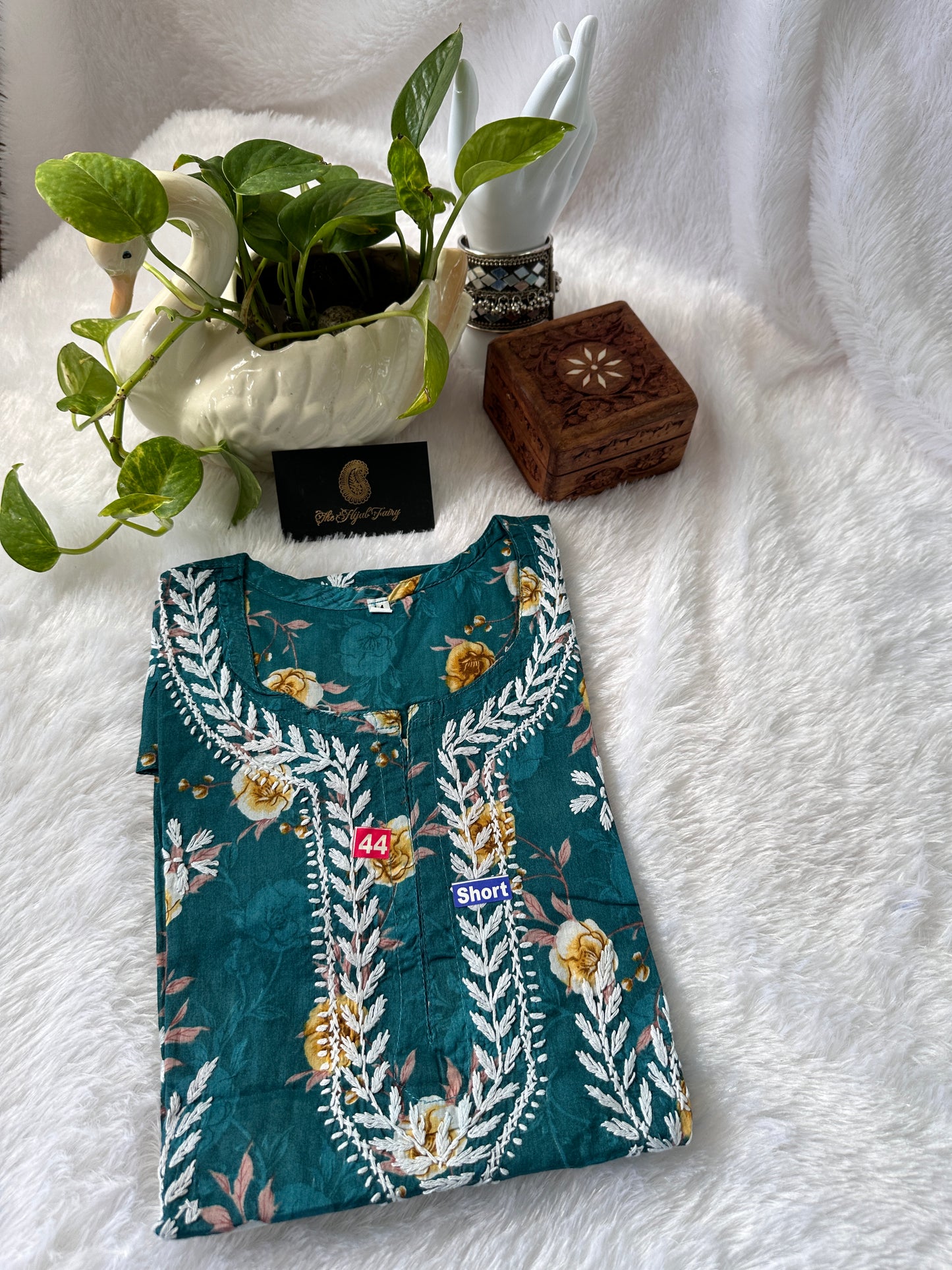Green - Malmal short top (design A)