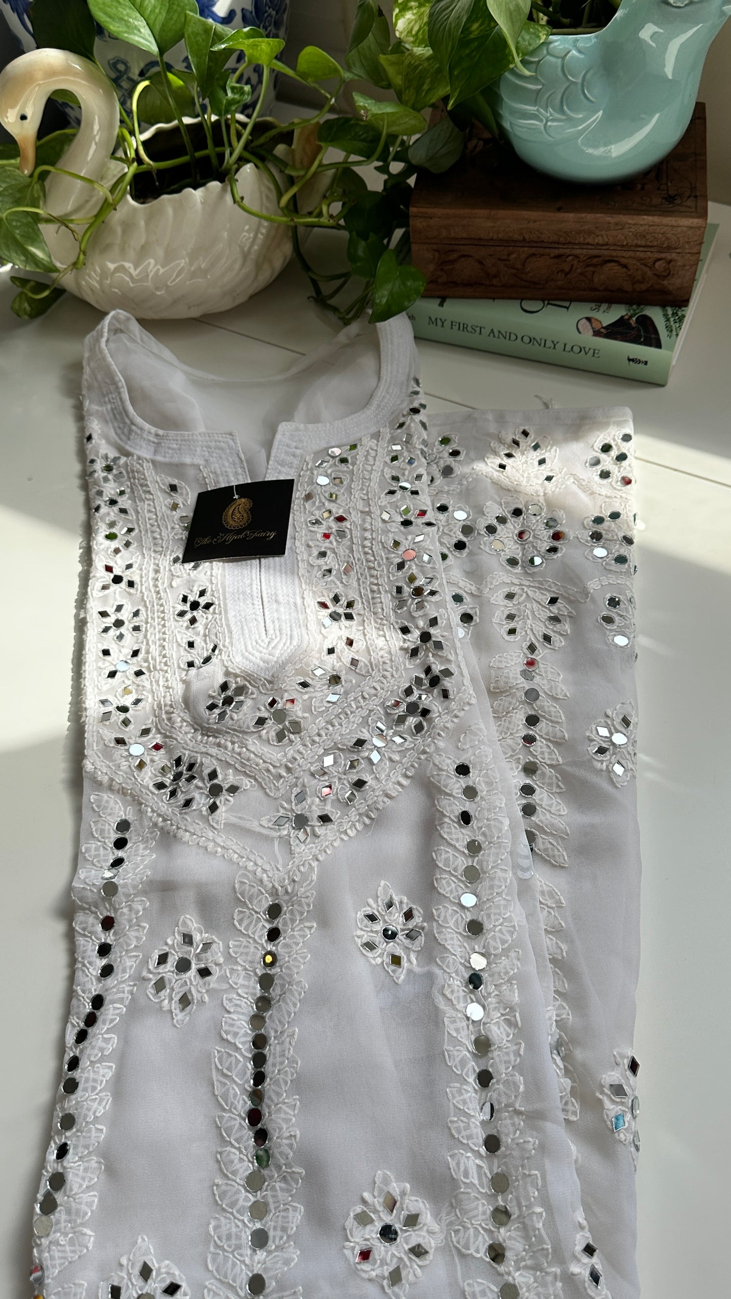 White - Georgette Mirror Kurta