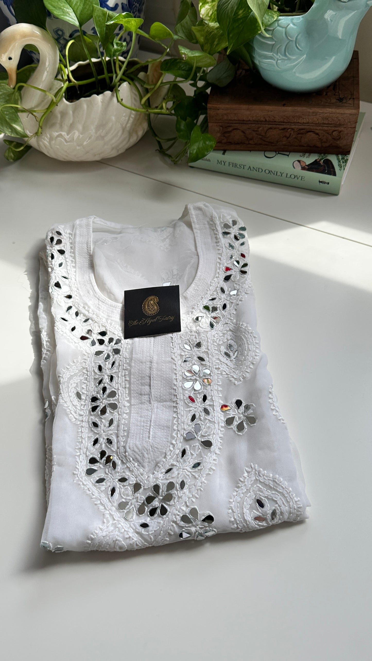 White - Georgette Mirror Kurta