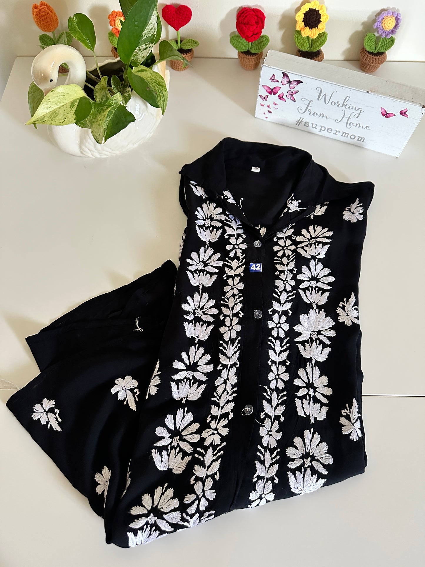 Black - Modal Madhuri Short Shirt