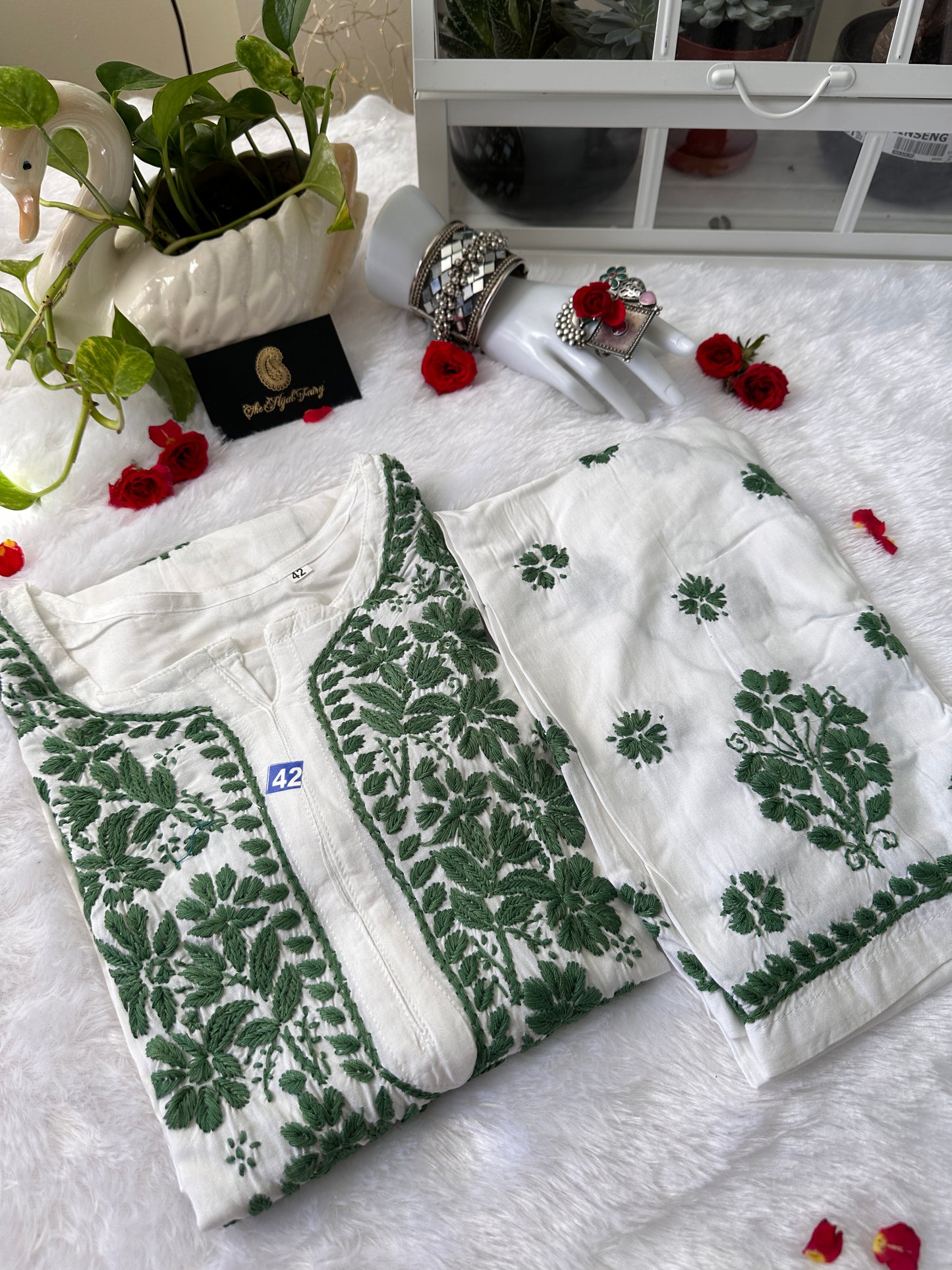 Dark Green Chikankari Modal 2-Piece Set – The Hijab Fairy (4 of 7)