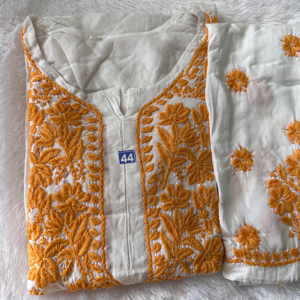 Mango Chikankari Modal 2-Piece Set – The Hijab Fairy (2 of 7)