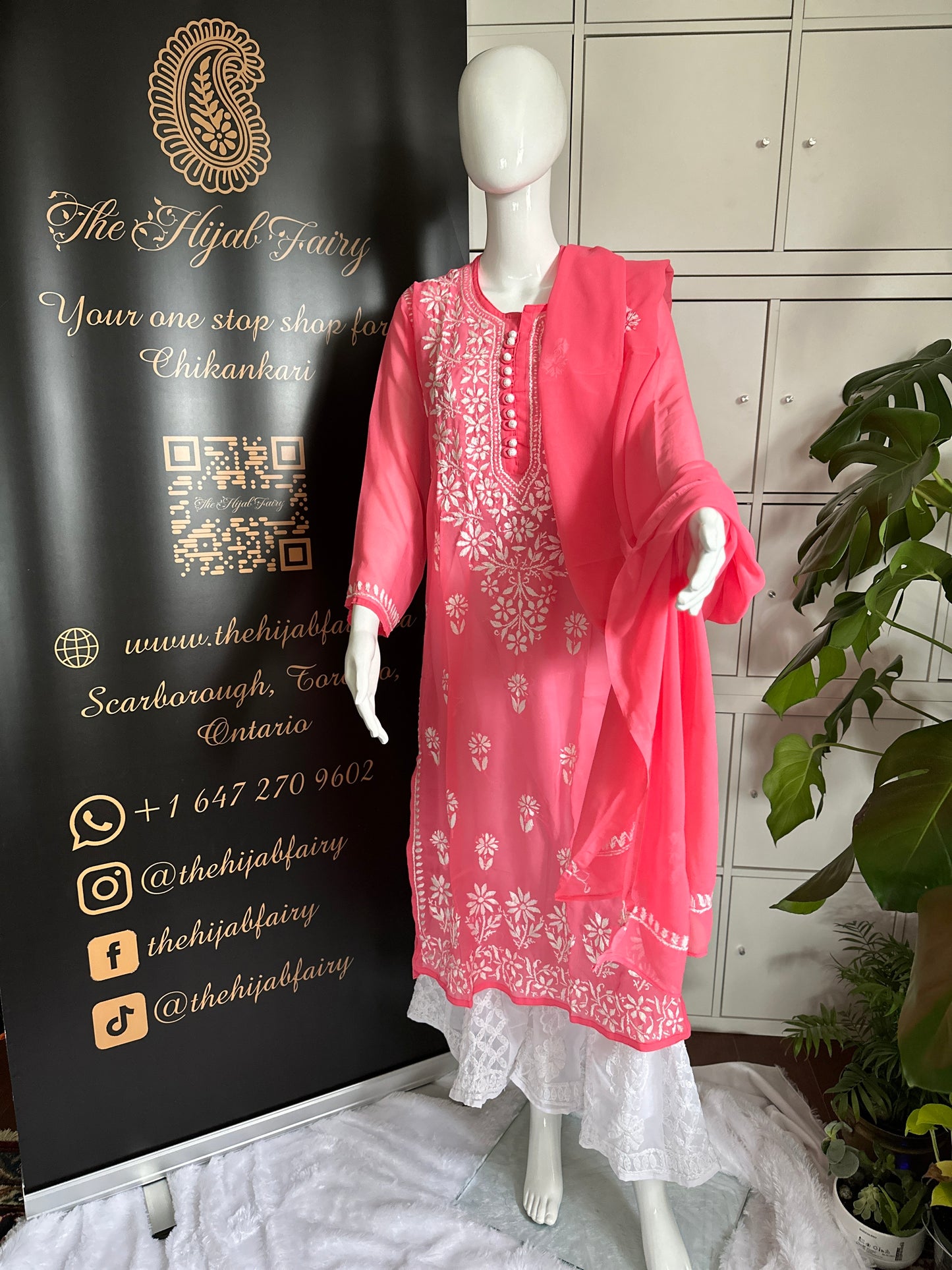 Gajari - Chikankari Georgette Kurta with Dupatta