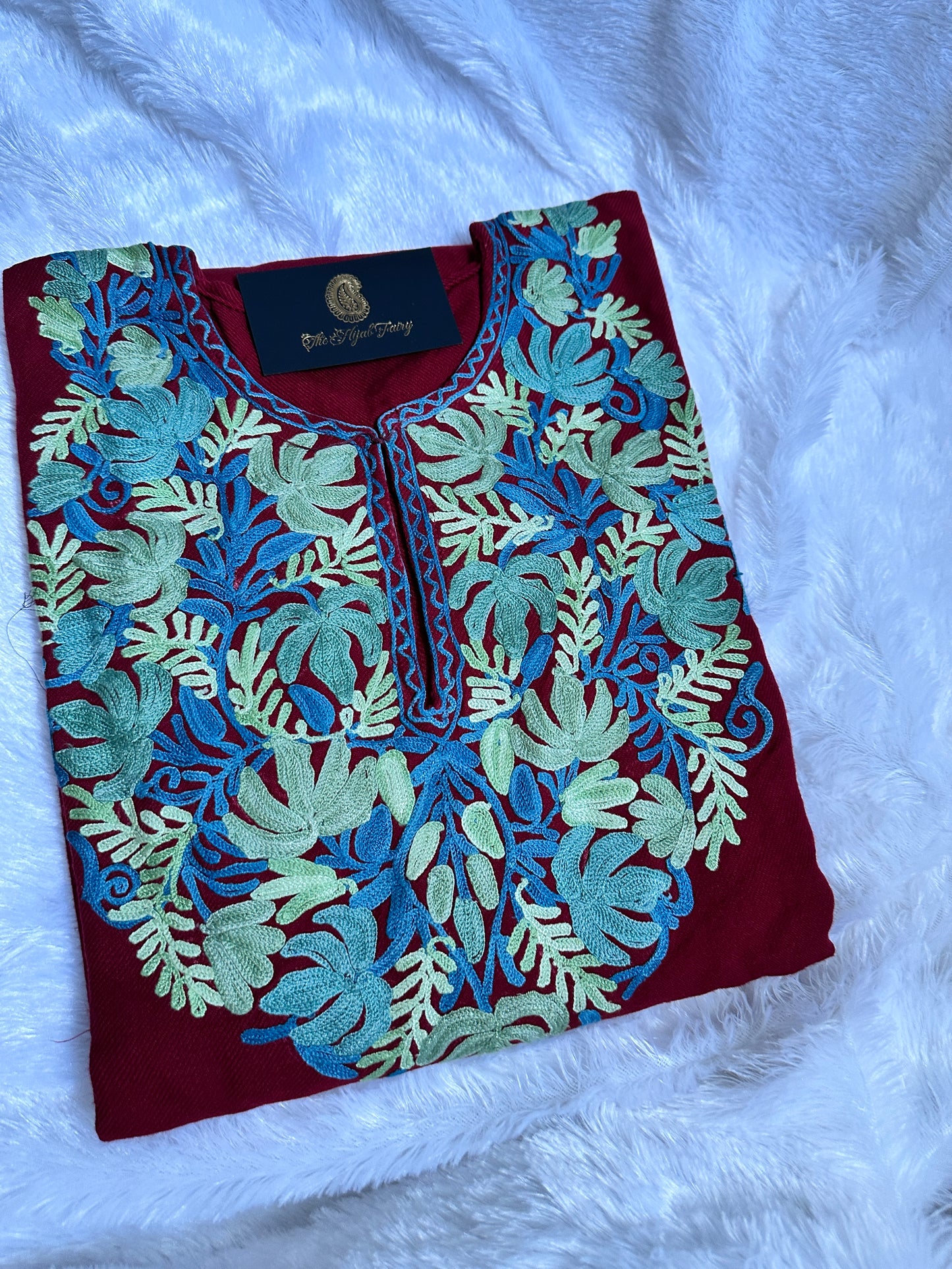 Pashmina Pheran - Maroon 9