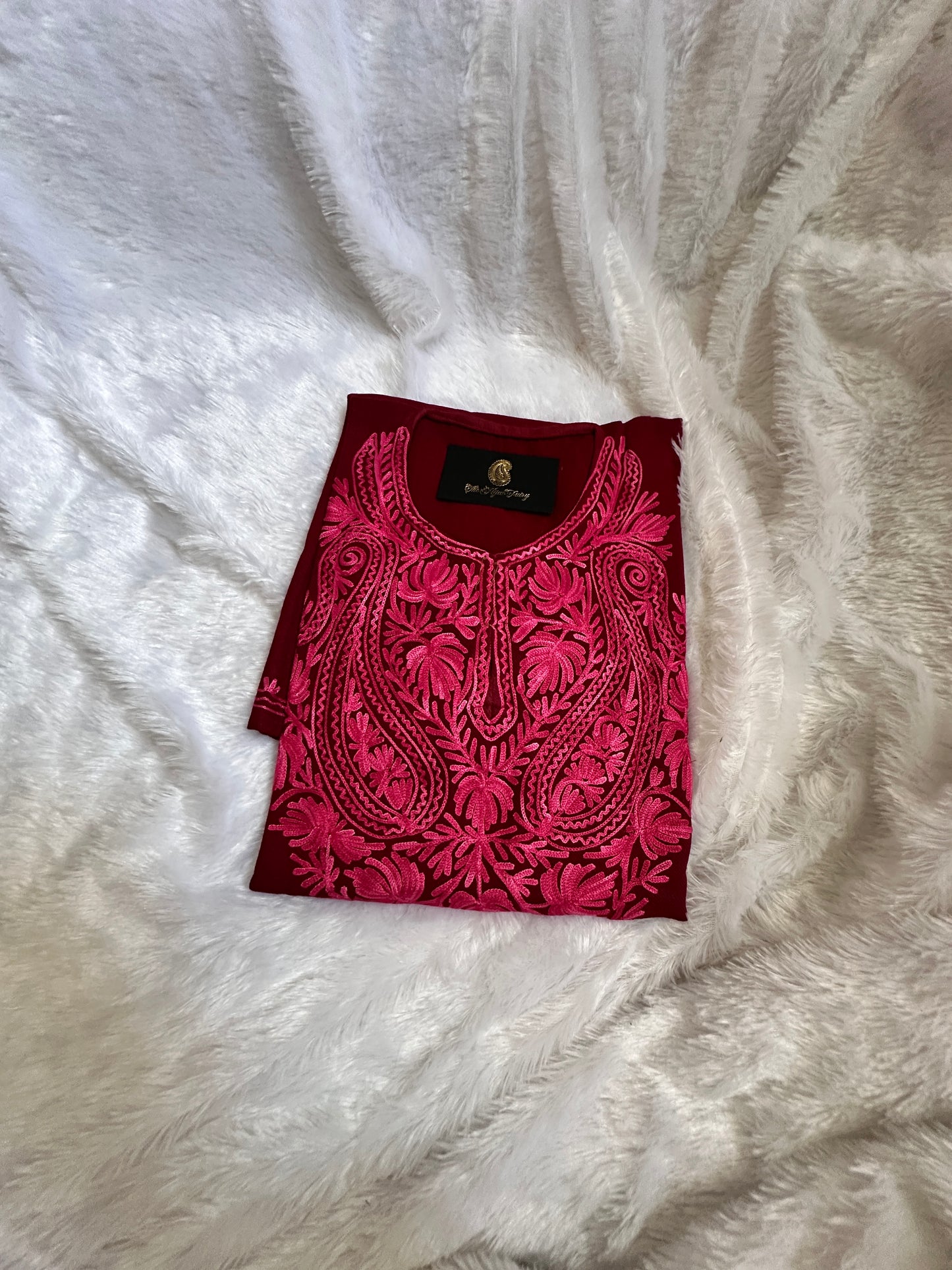 Pashmina Pheran - Maroon 7