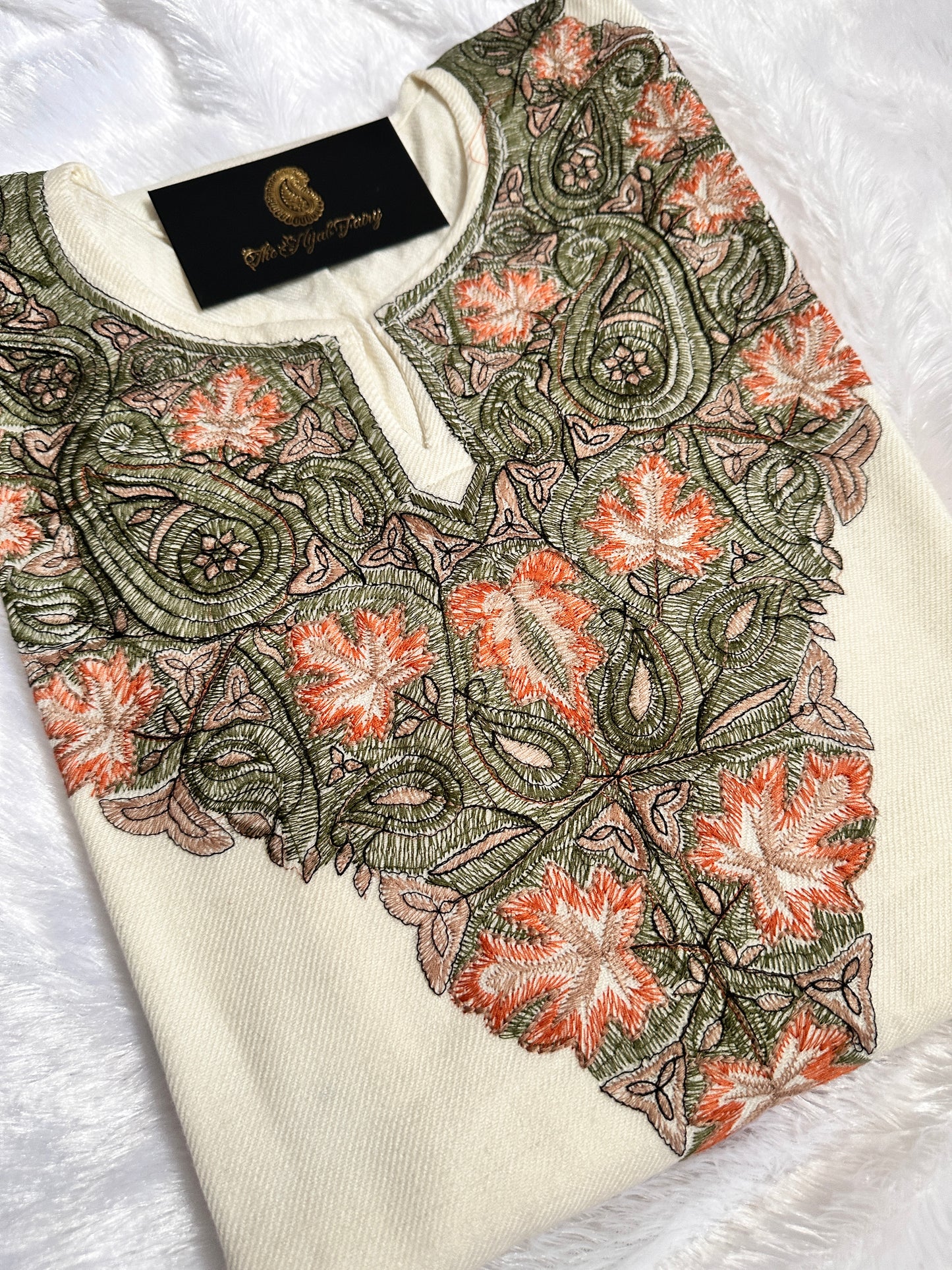 Pashmina Pheran - White 4