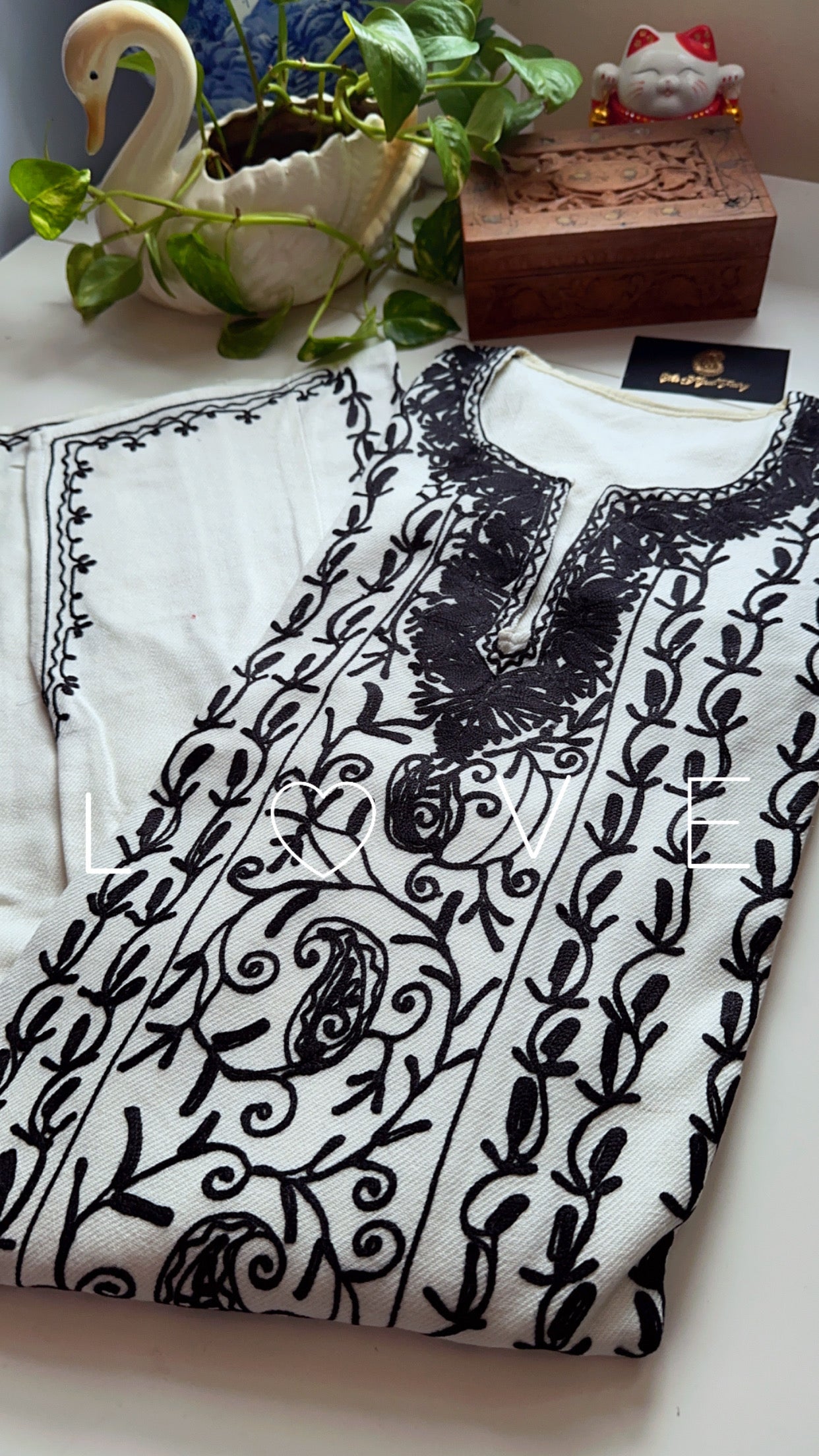 Pashmina Pheran - White 5