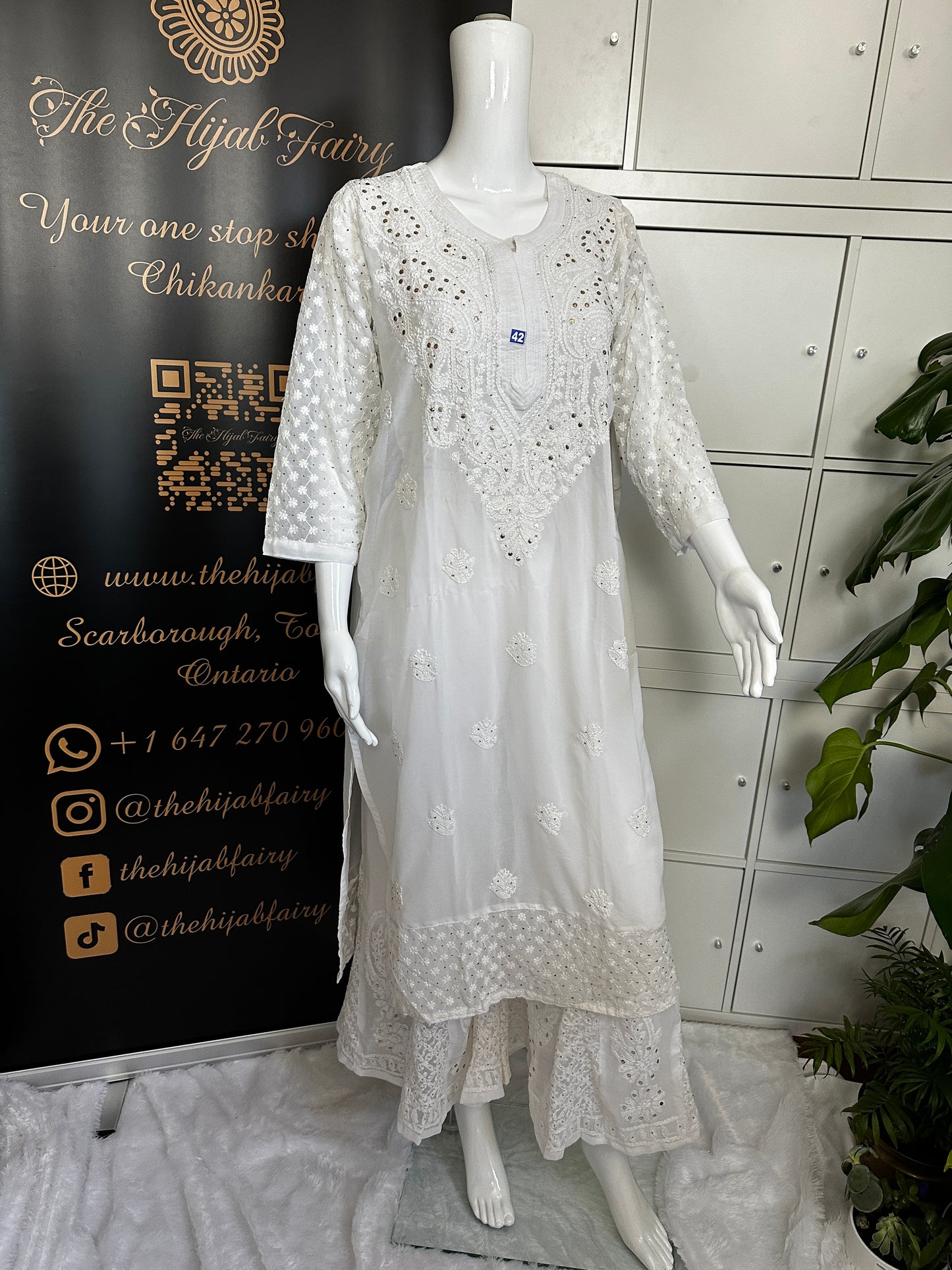 White - Mukaish Georgette Premium Kurta