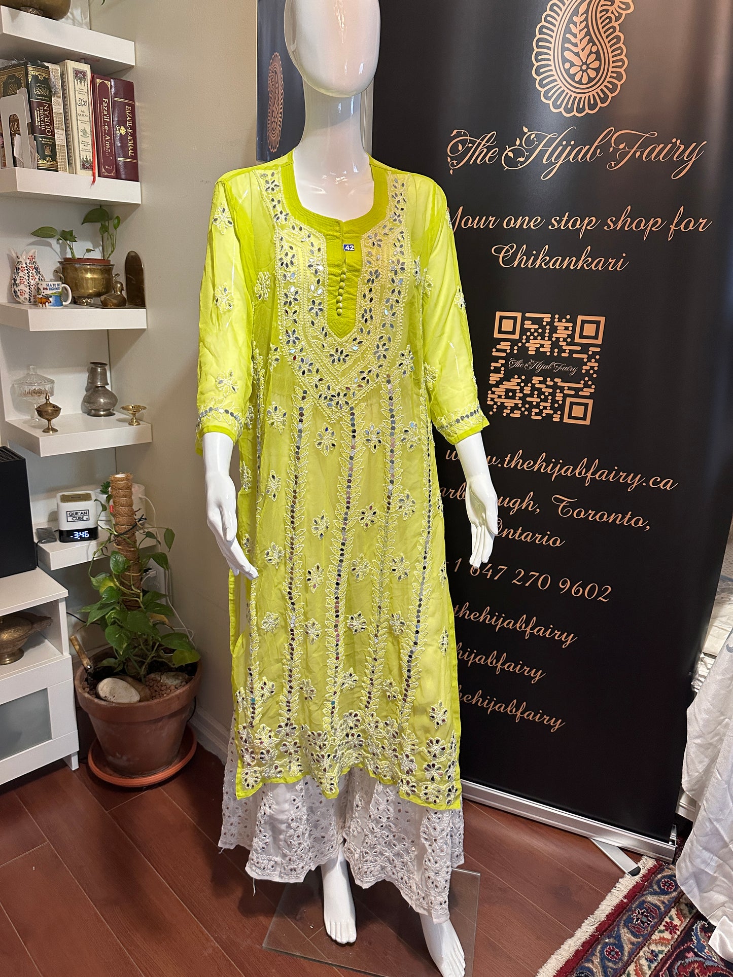 Apple Green - Georgette Mirror Kurta