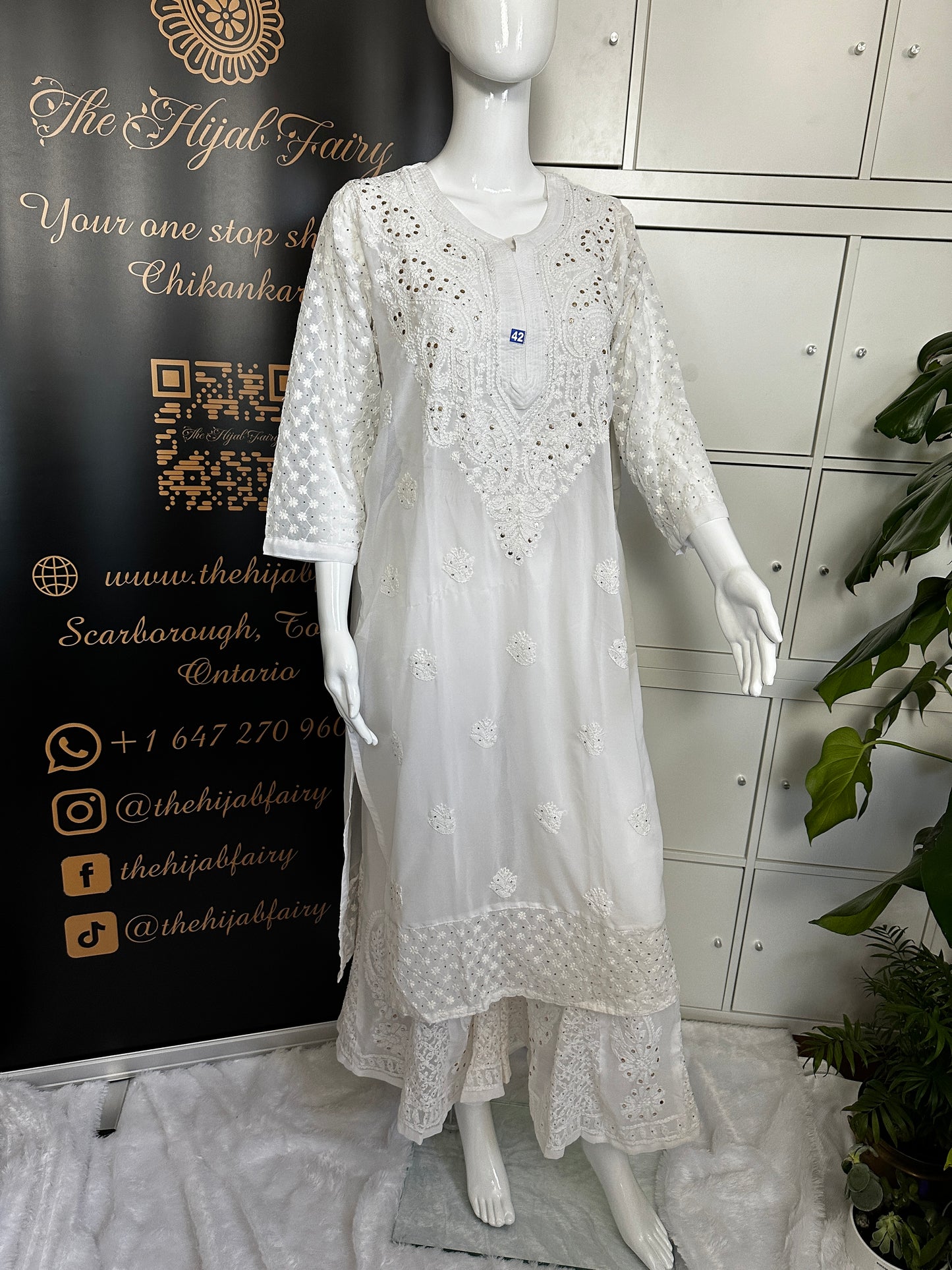 White - Mukaish Georgette Premium Kurta