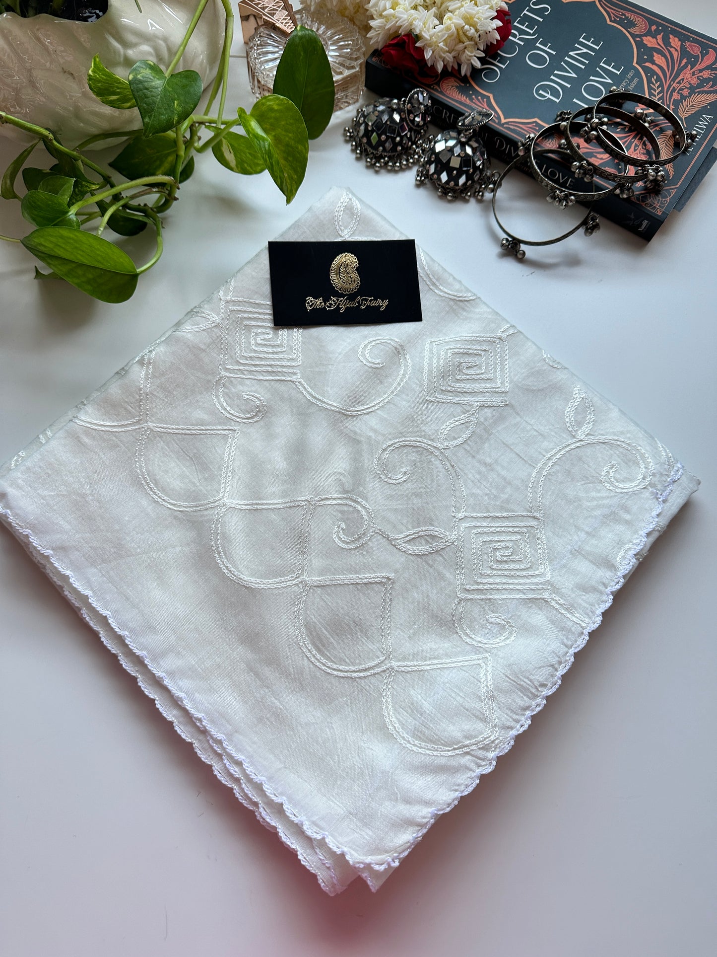 Cotton Dupatta (Chikankari)