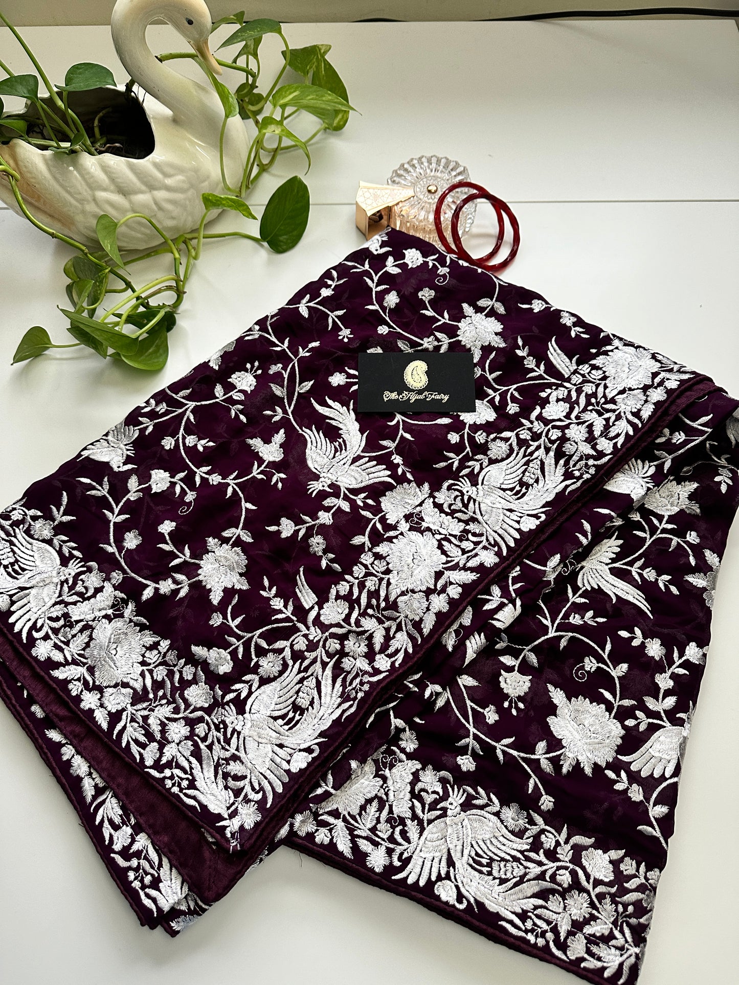 Parsi Gara Premium Dupatta - Wine