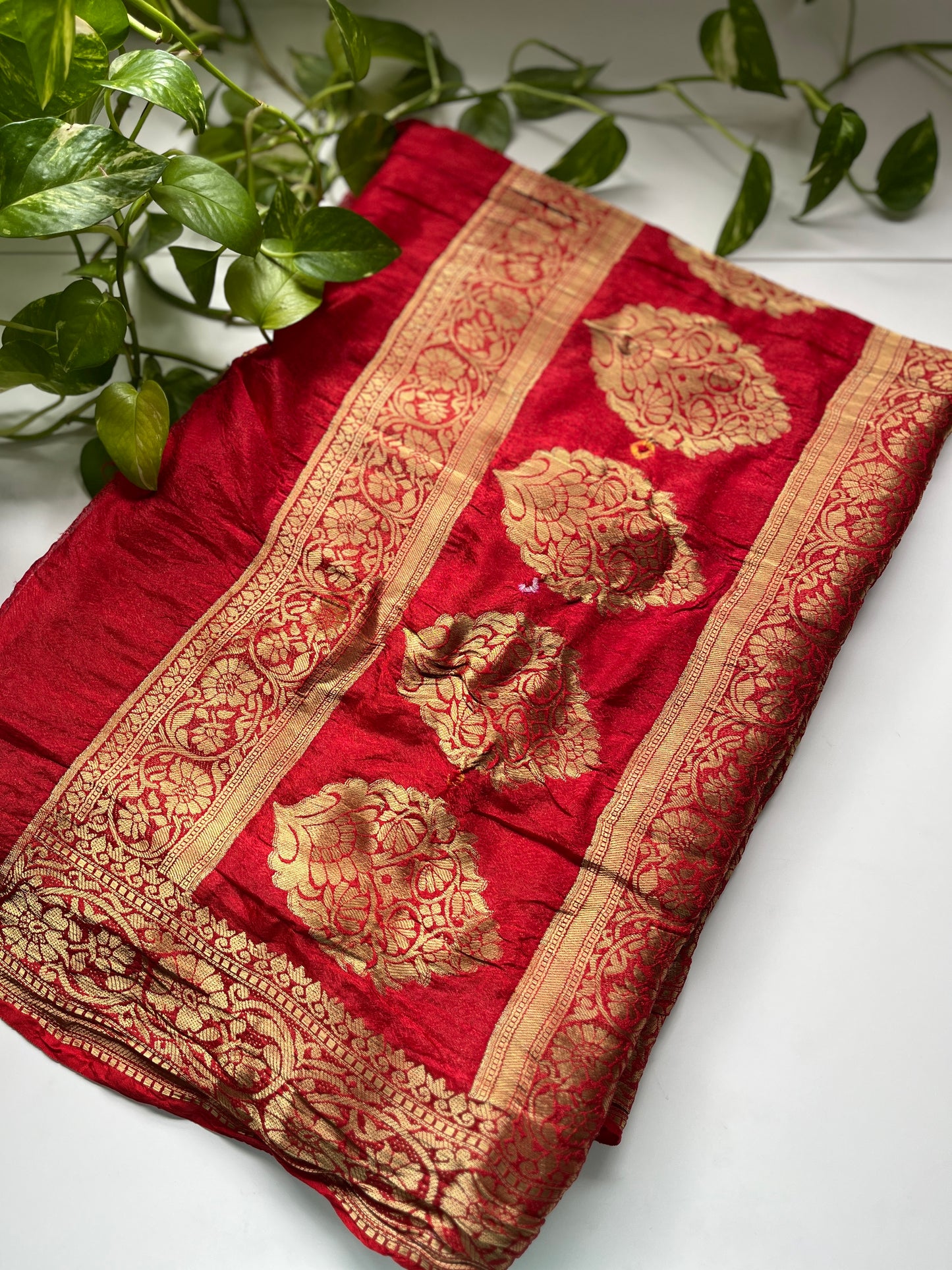 Gaji Soie Gharchola Dupatta ROUGE