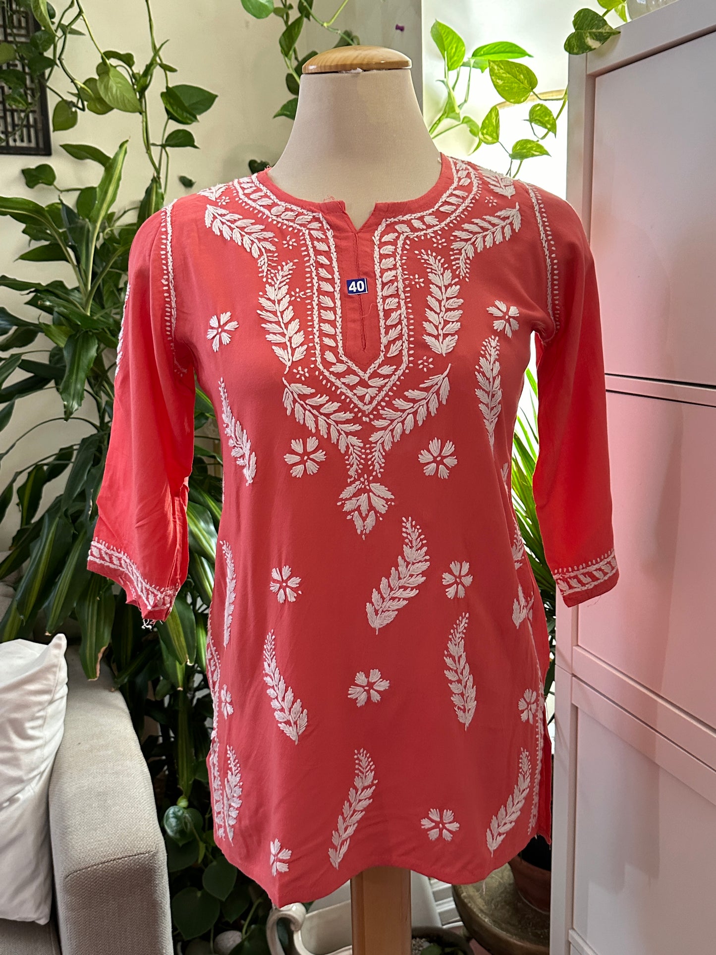 Gajari Modal Short Top