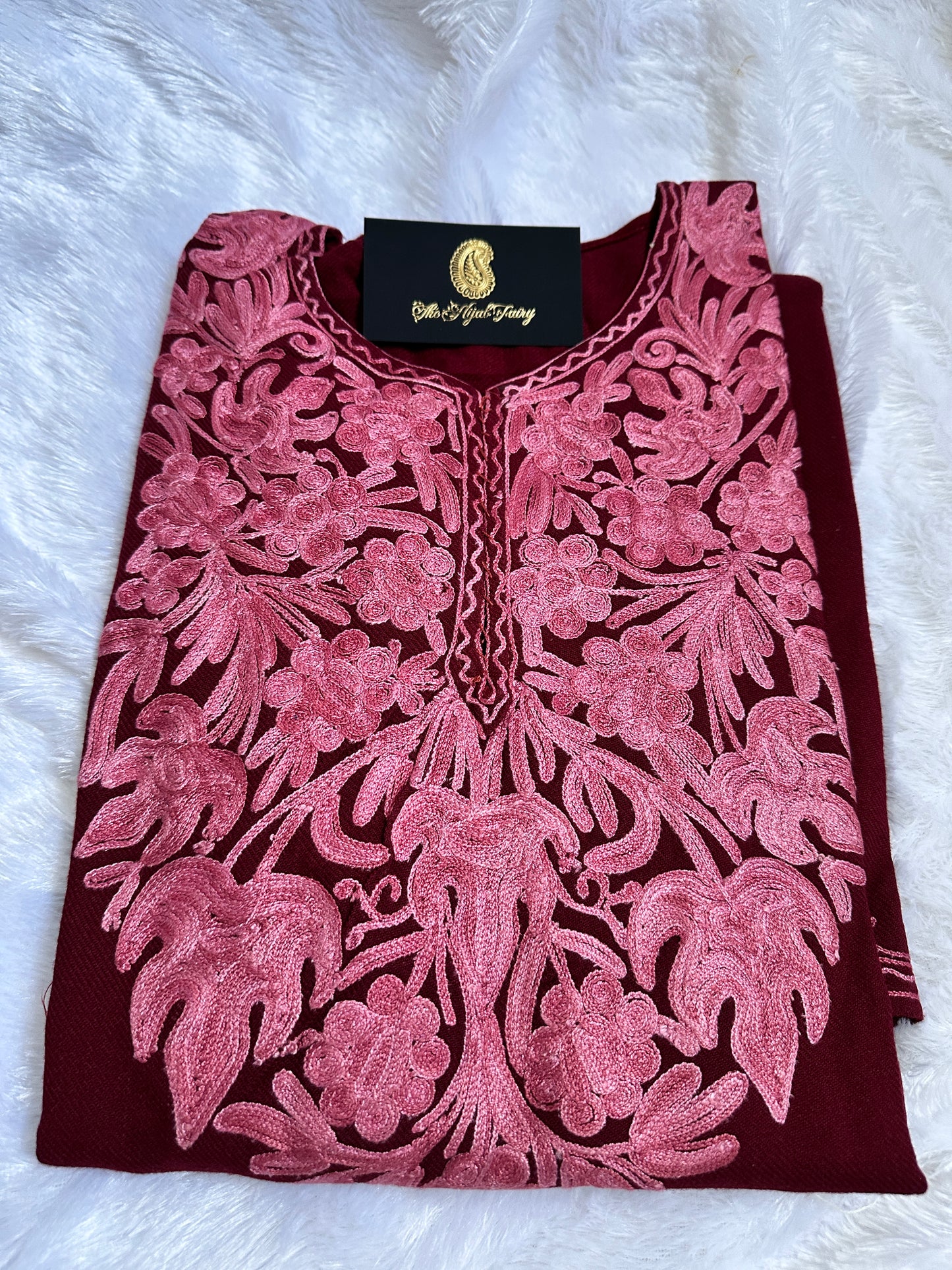 Pashmina Pheran - Maroon 8