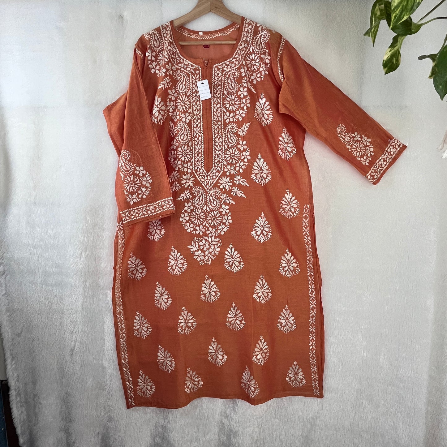 Chanderi Soie Chikankari Kurti - Rose Saumon