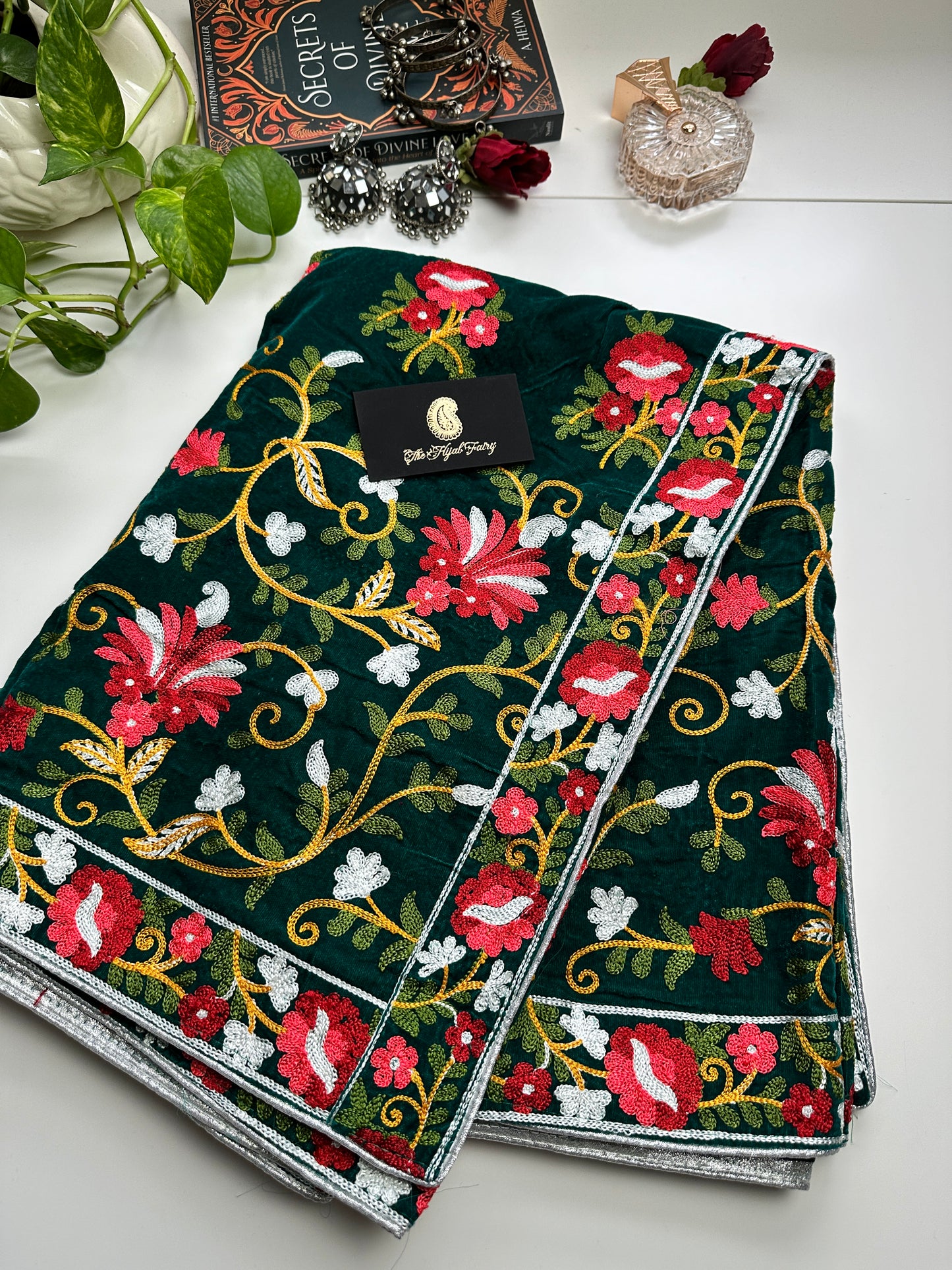 Kashmiri Velvet Shawl - Green