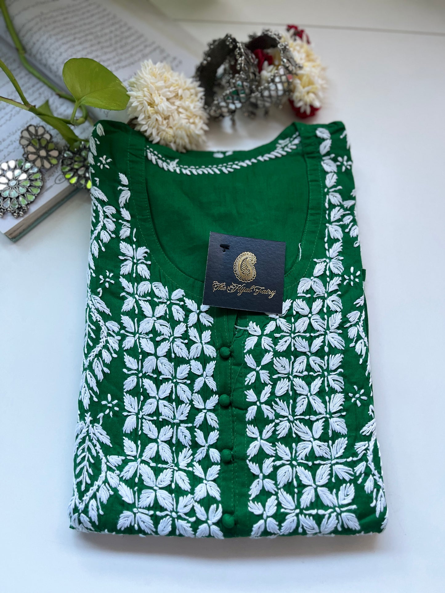 Blanc sur vert feuille - Kurta en coton